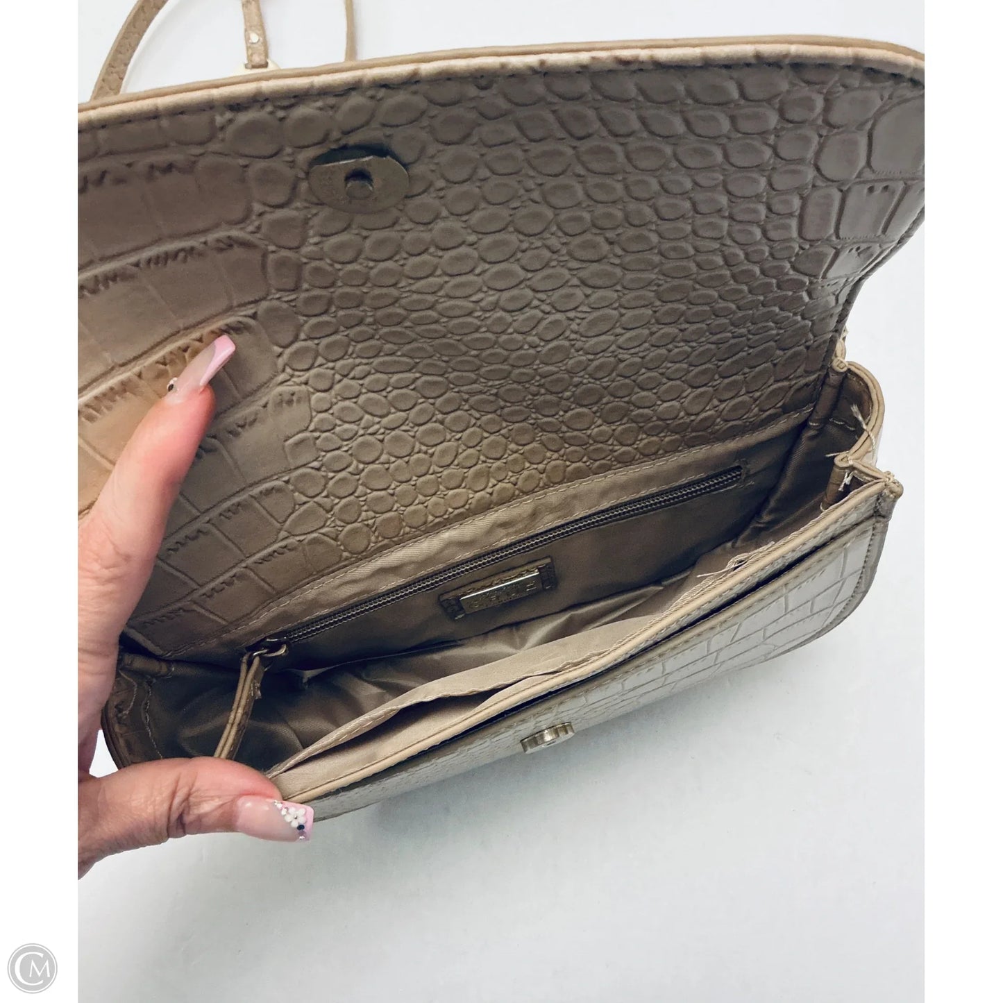Crossbody By Clothes Mentor, Size: Small