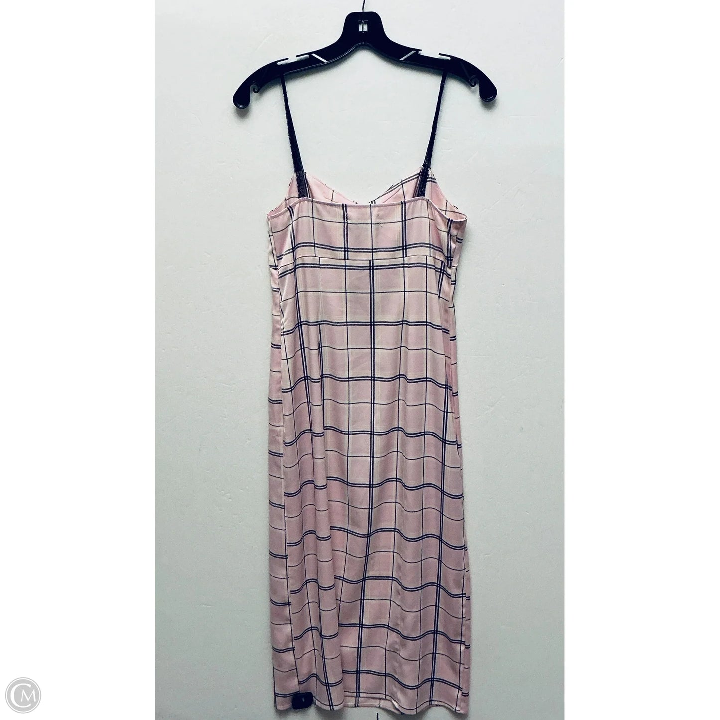 Dress Casual Midi By Urban Outfitters In Pink, Size: M