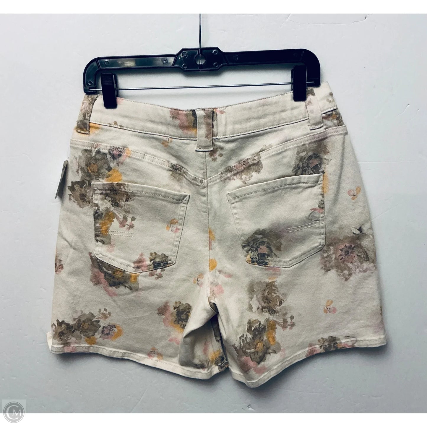 Shorts By Democracy In Floral Print, Size: 6
