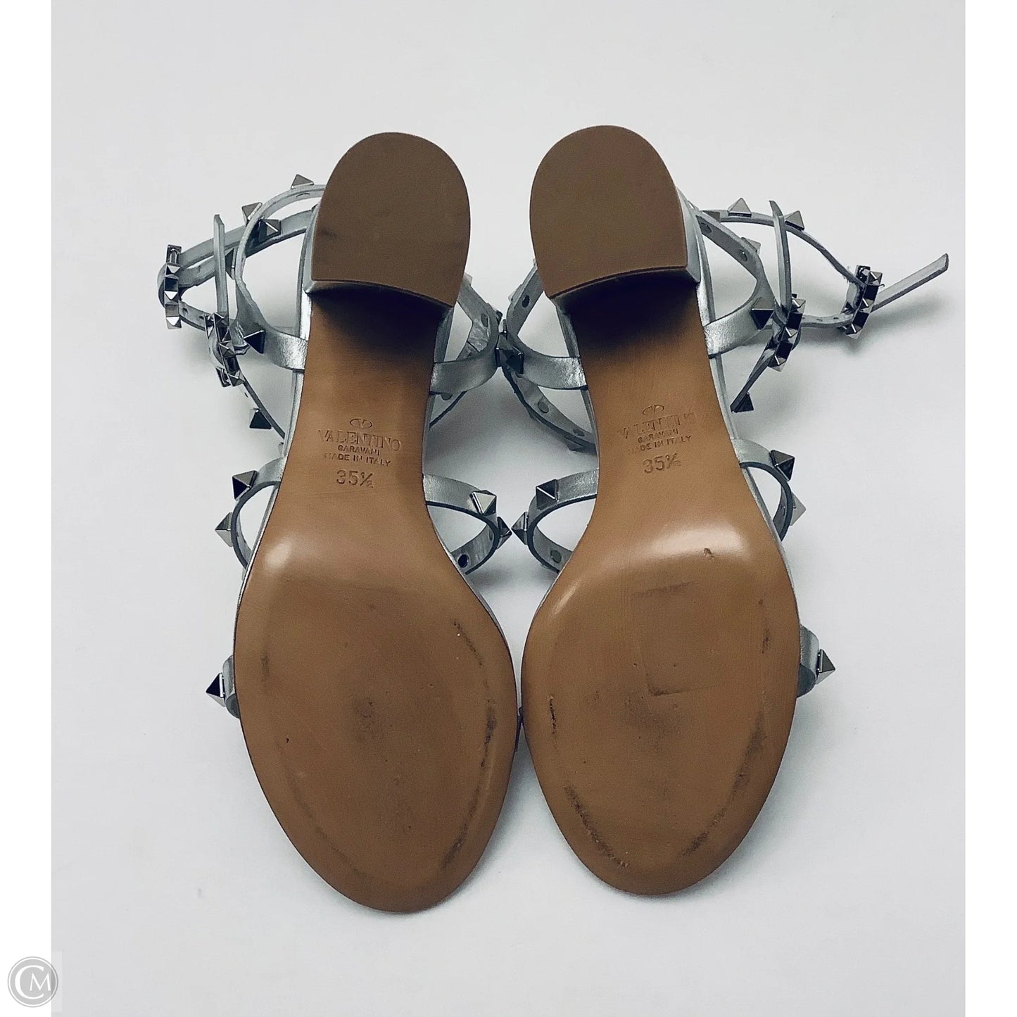 Shoes Luxury Designer By Valentino-garavani In Silver, Size: 5.5