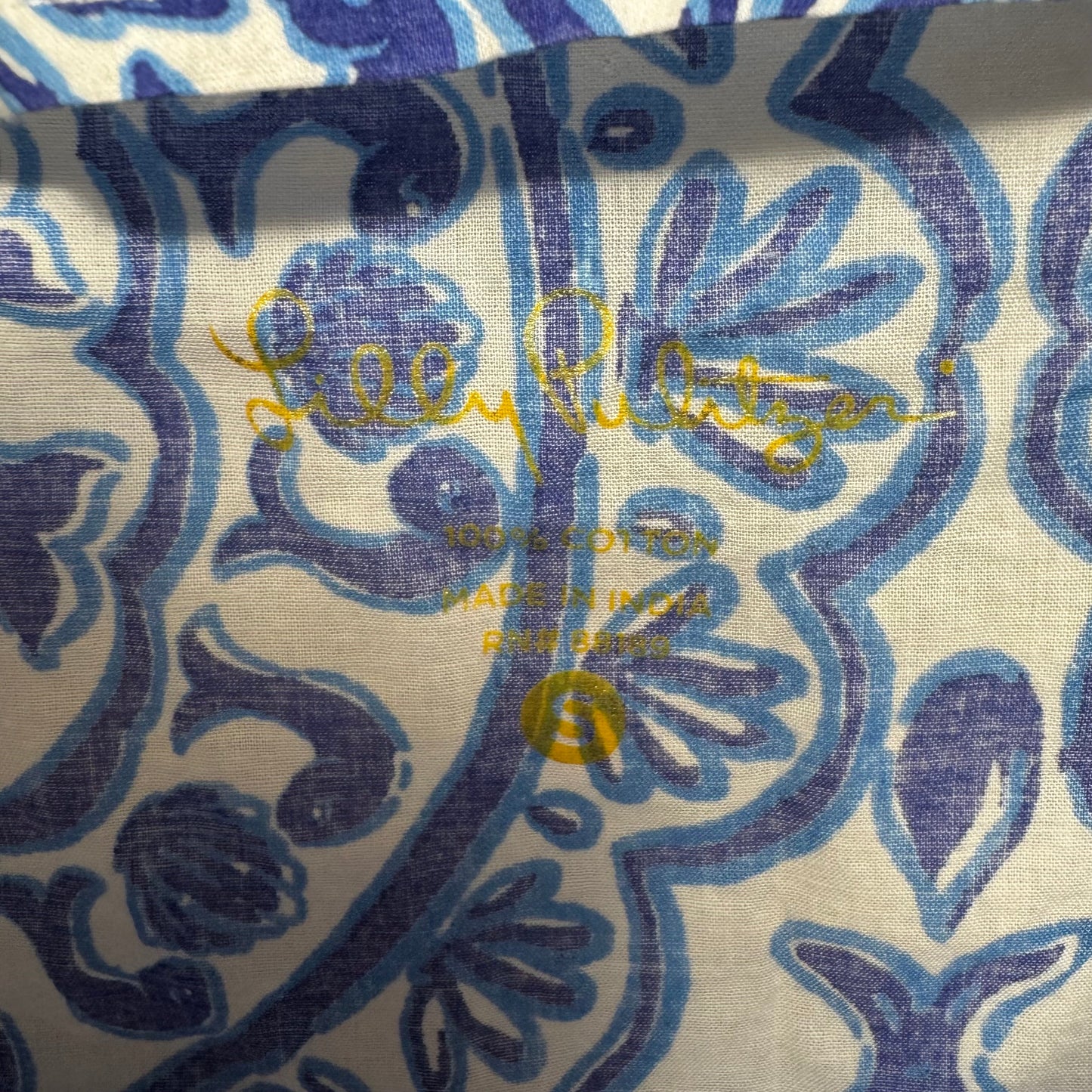 Top Long Sleeve Designer By Lilly Pulitzer In Blue & White, Size: S
