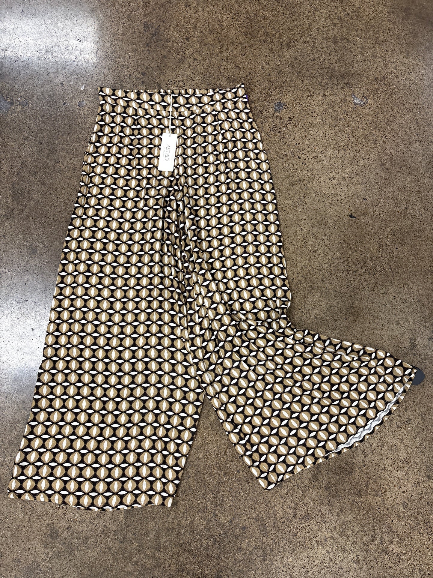 Pants Wide Leg By Clothes Mentor In Tan, Size:Xl