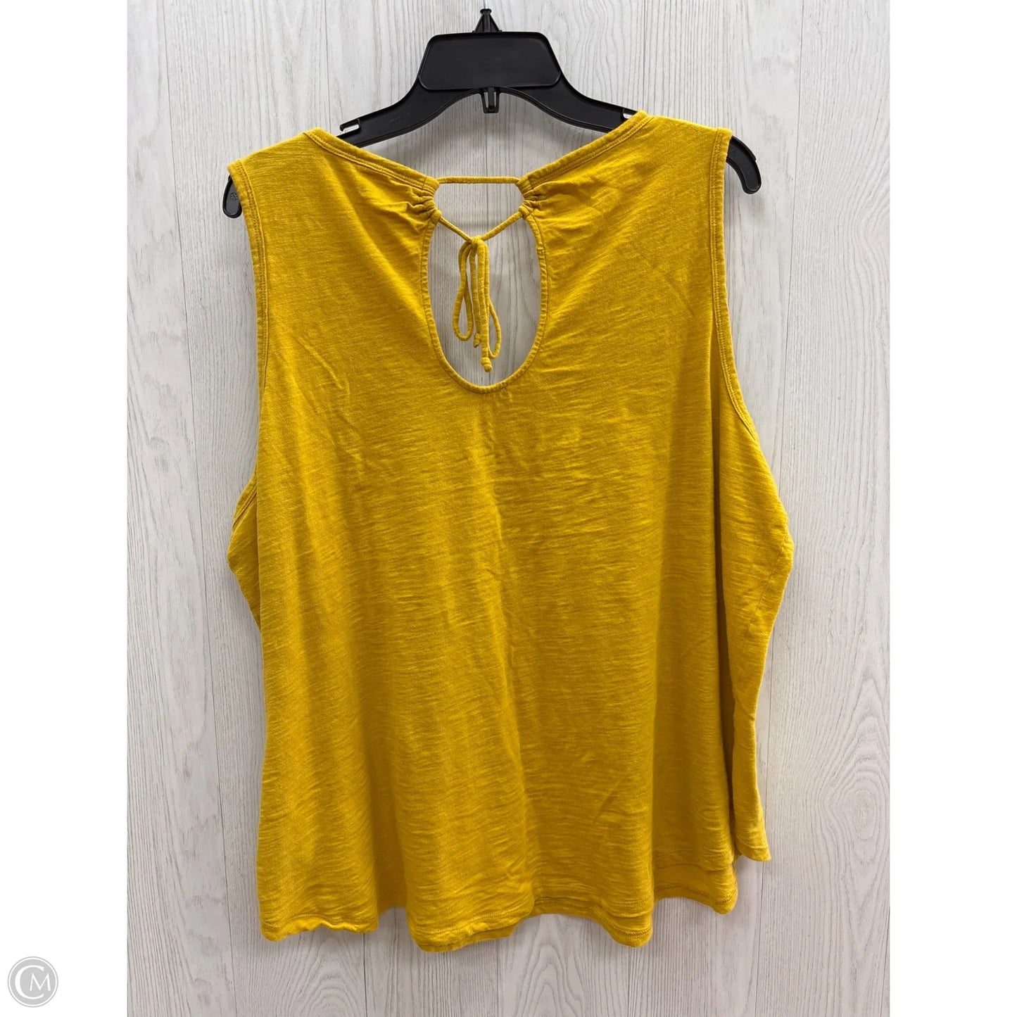 Top Sleeveless Basic By Old Navy In Gold, Size: Xxl
