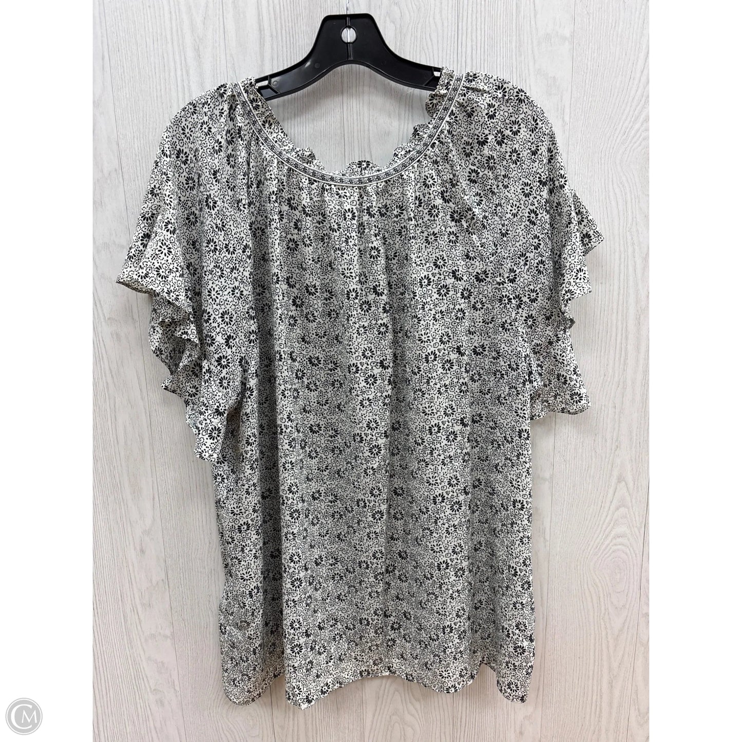Top Short Sleeve By Max Studio In Black & Cream, Size: 2x