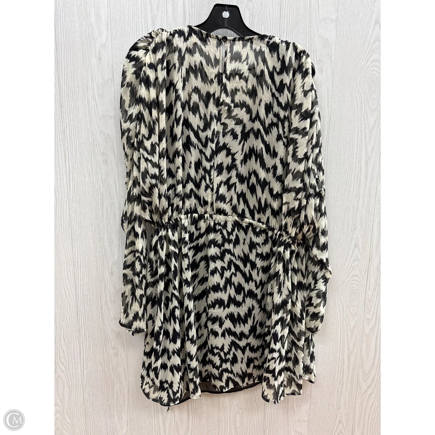 Dress Casual Short By Top Shop In Black & Cream, Size: M