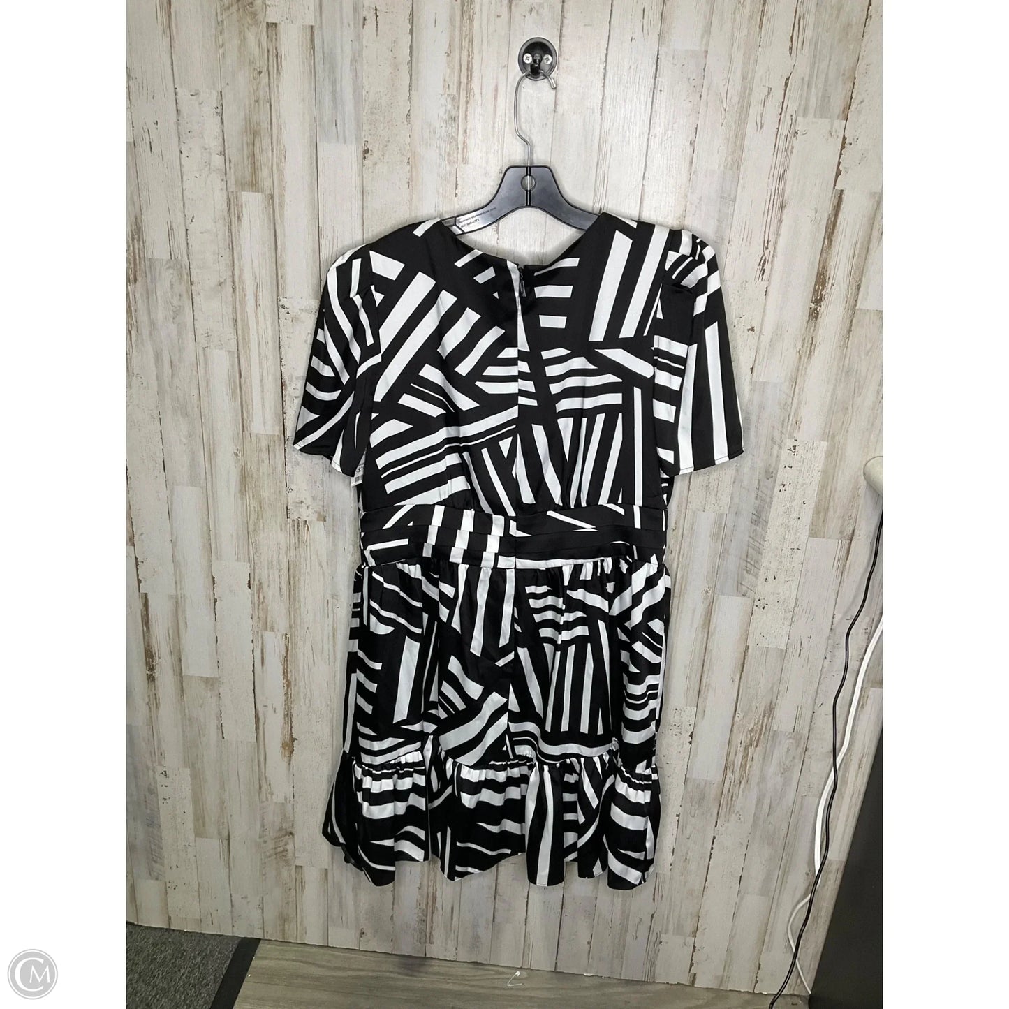 Dress Designer By Karl Lagerfeld In Black & White, Size: 14
