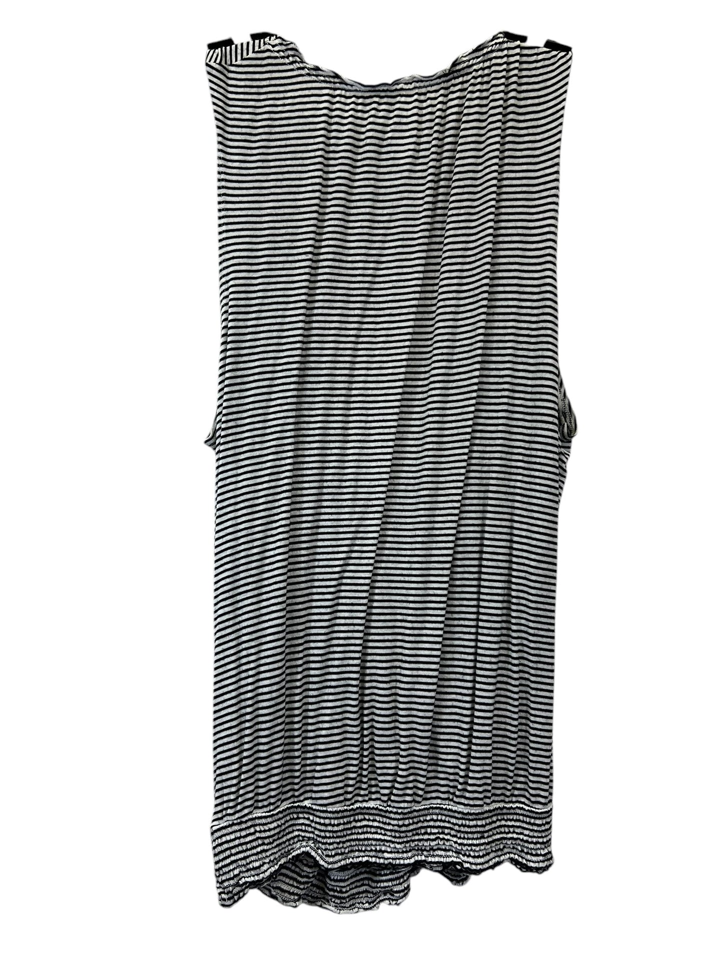 Maternity Top Short Sleeve By Motherhood Size: L