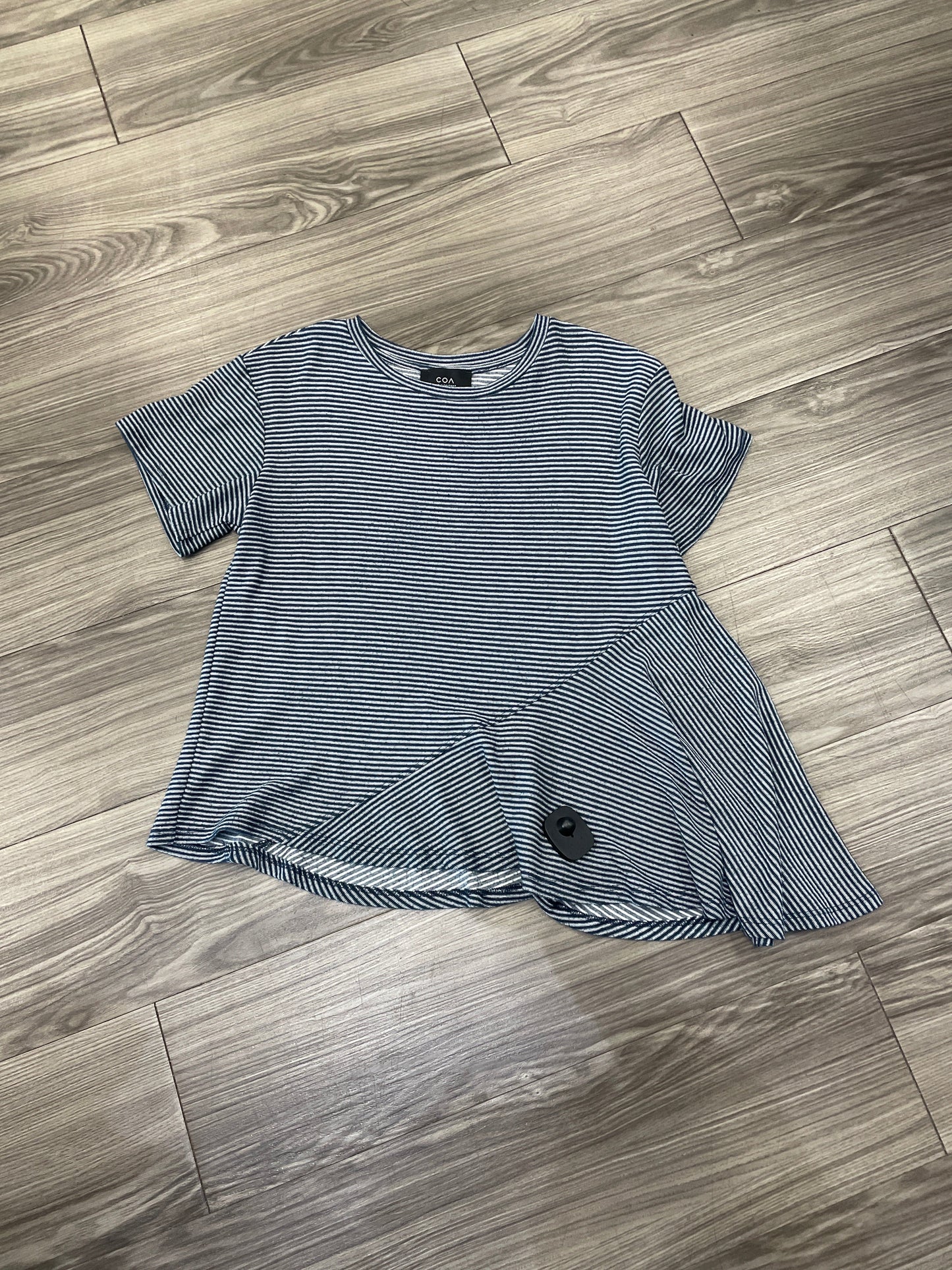 Top Short Sleeve By Clothes Mentor In Blue & White, Size: S