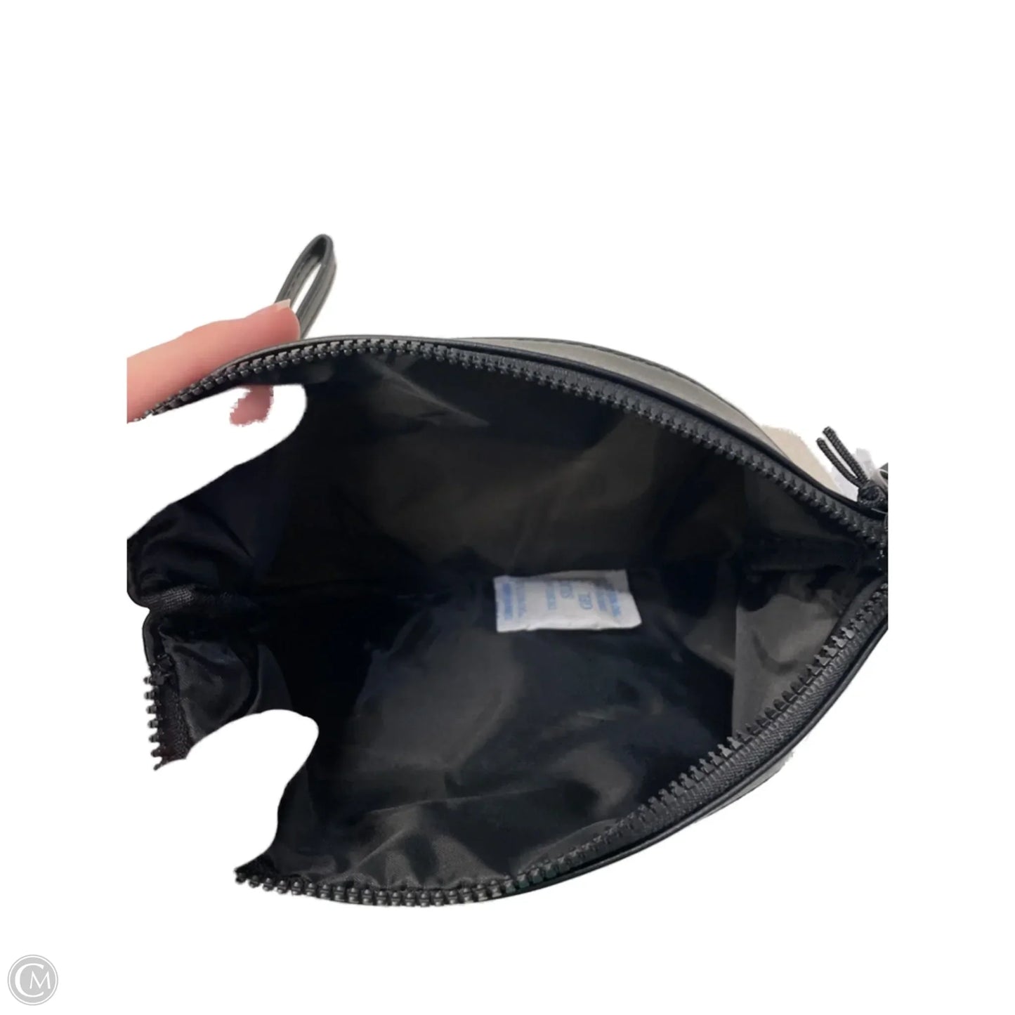 Makeup Bag Luxury Designer By Yves Saint Laurent, Size: Medium