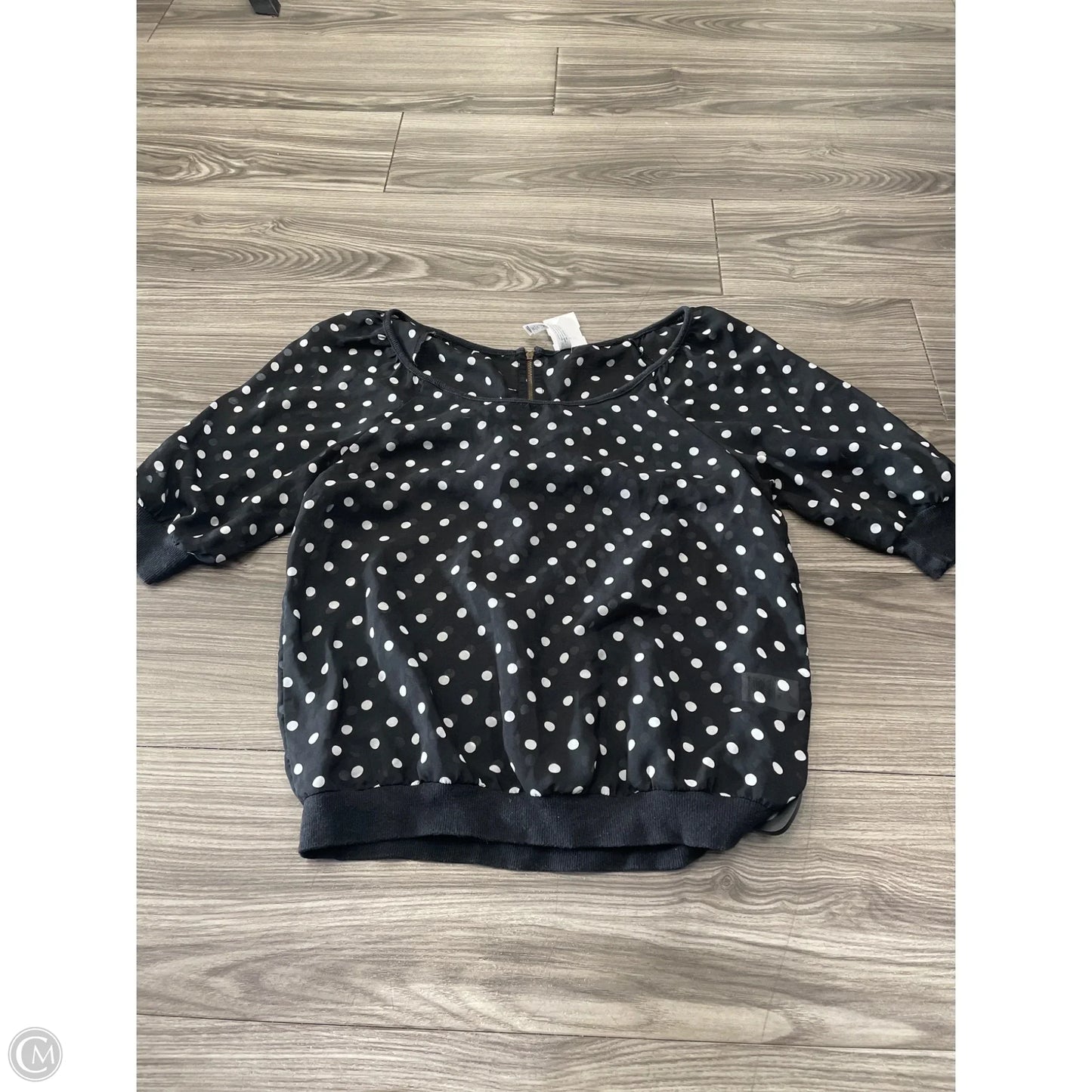 Blouse 3/4 Sleeve By Aeropostale In Polkadot Pattern, Size: M