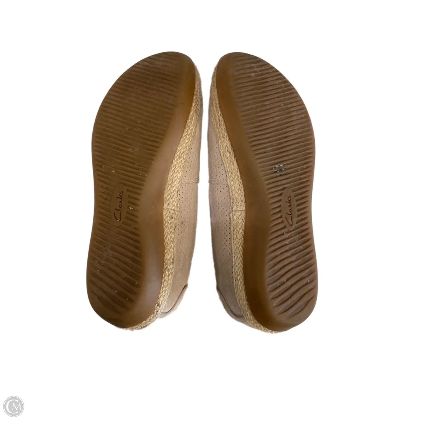 Shoes Flats By Clarks In Beige, Size: 6.5
