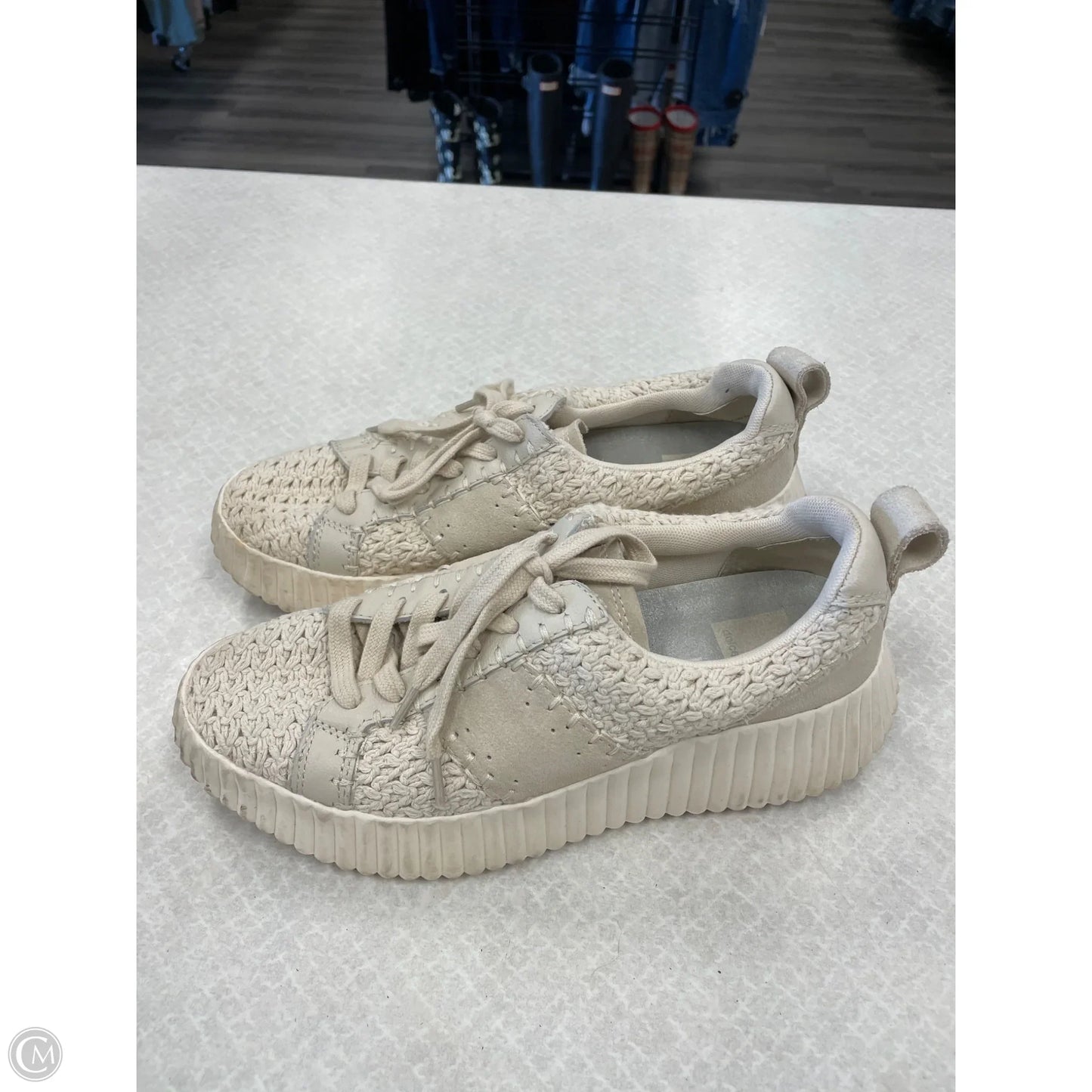 Shoes Sneakers By Dolce Vita In Cream, Size: 7