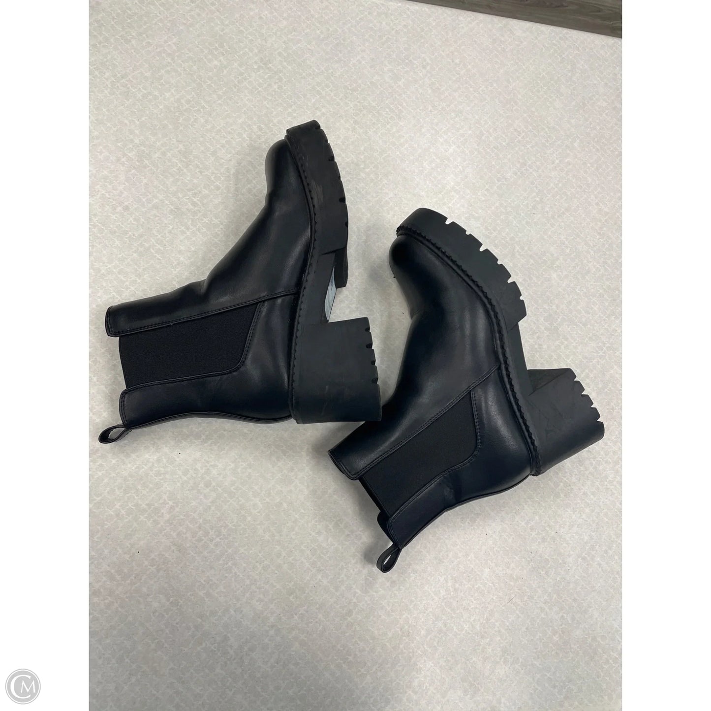 Boots Ankle Heels By Clothes Mentor In Black, Size: 6