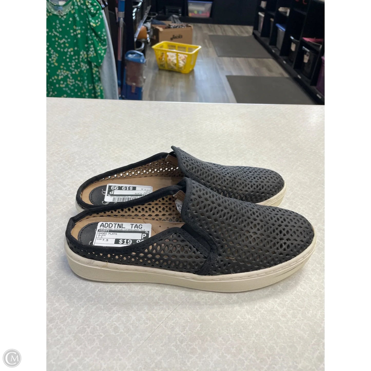 Shoes Flats By Sofft In Black, Size: 7.5