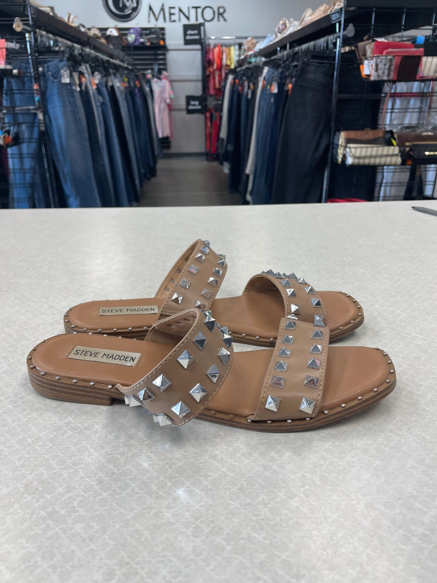 Sandals Flats By Steve Madden Size: 8.5