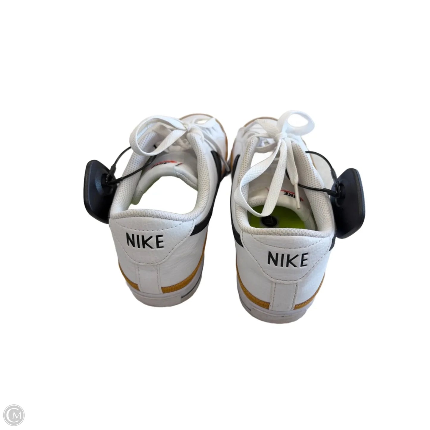 Shoes Sneakers By Nike In White, Size: 8