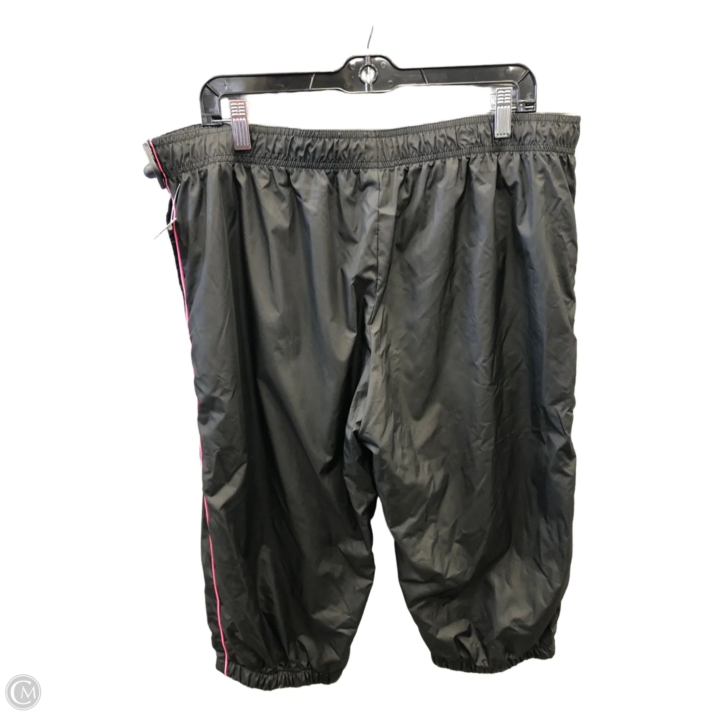 Athletic Capris By Danskin In Black & Pink, Size: Xl