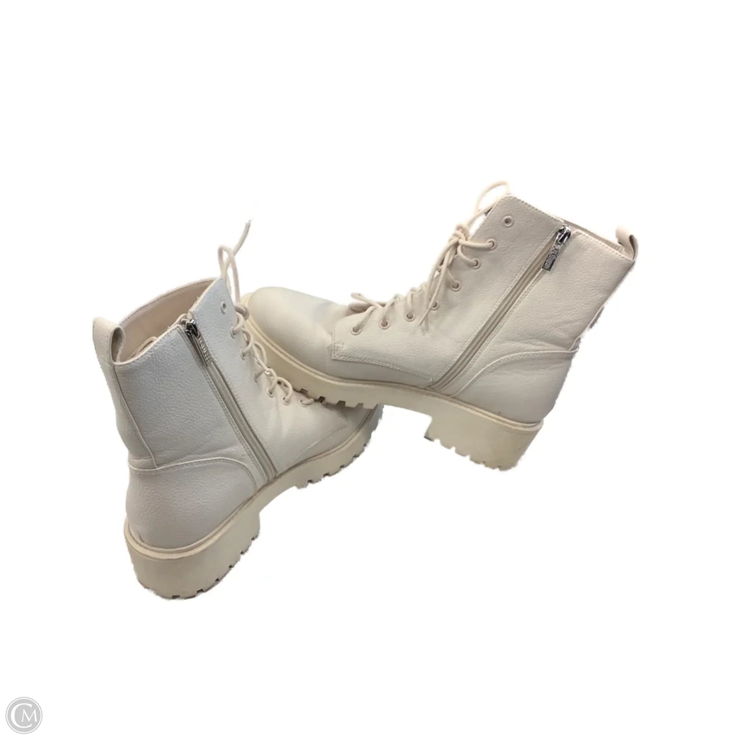 Boots Ankle Flats By Guess In Cream, Size: 10