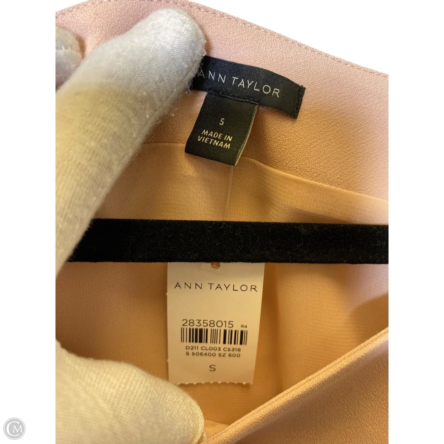 Top 3/4 Sleeve By Ann Taylor In Peach, Size: S