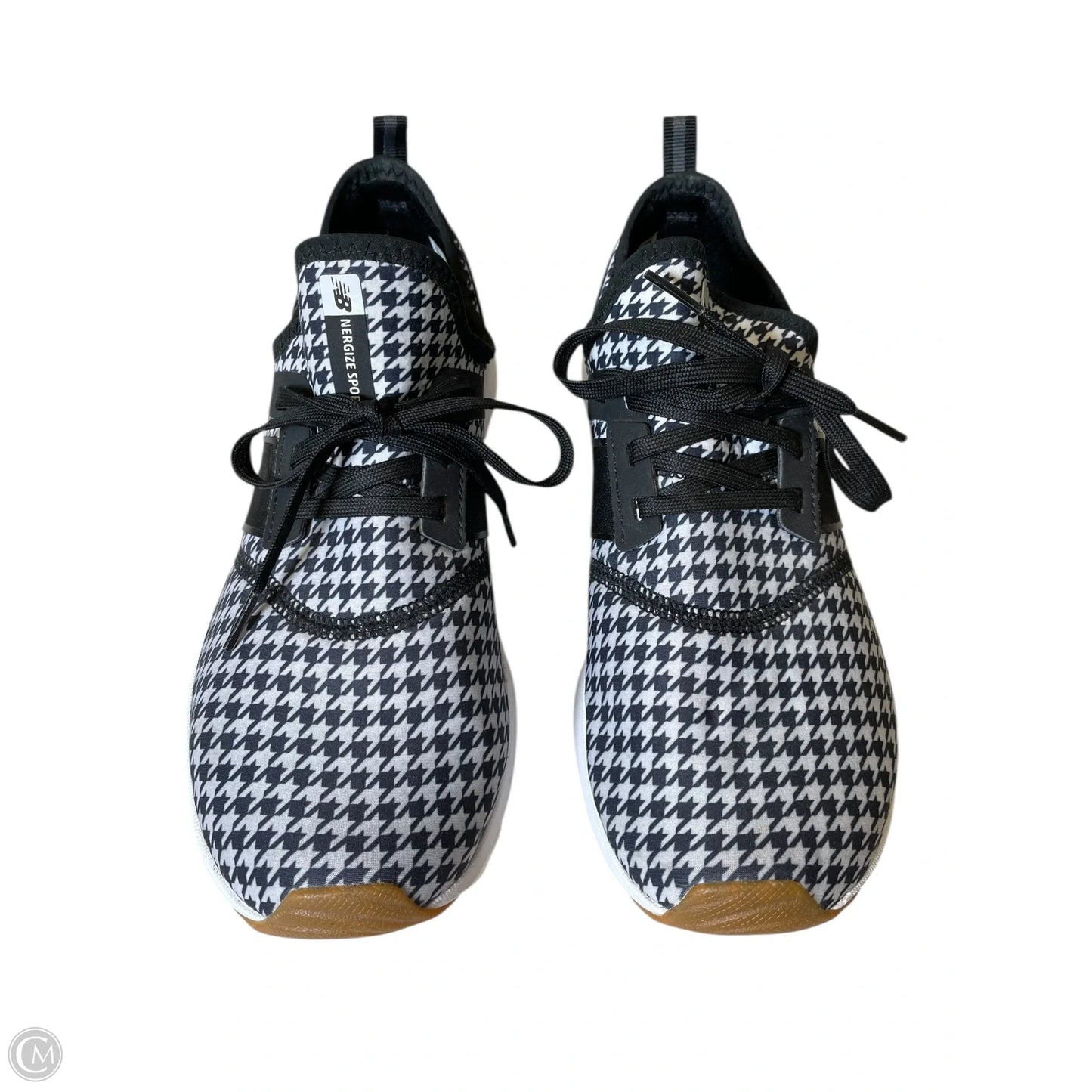 Shoes Athletic By New Balance In Black & White, Size: 10