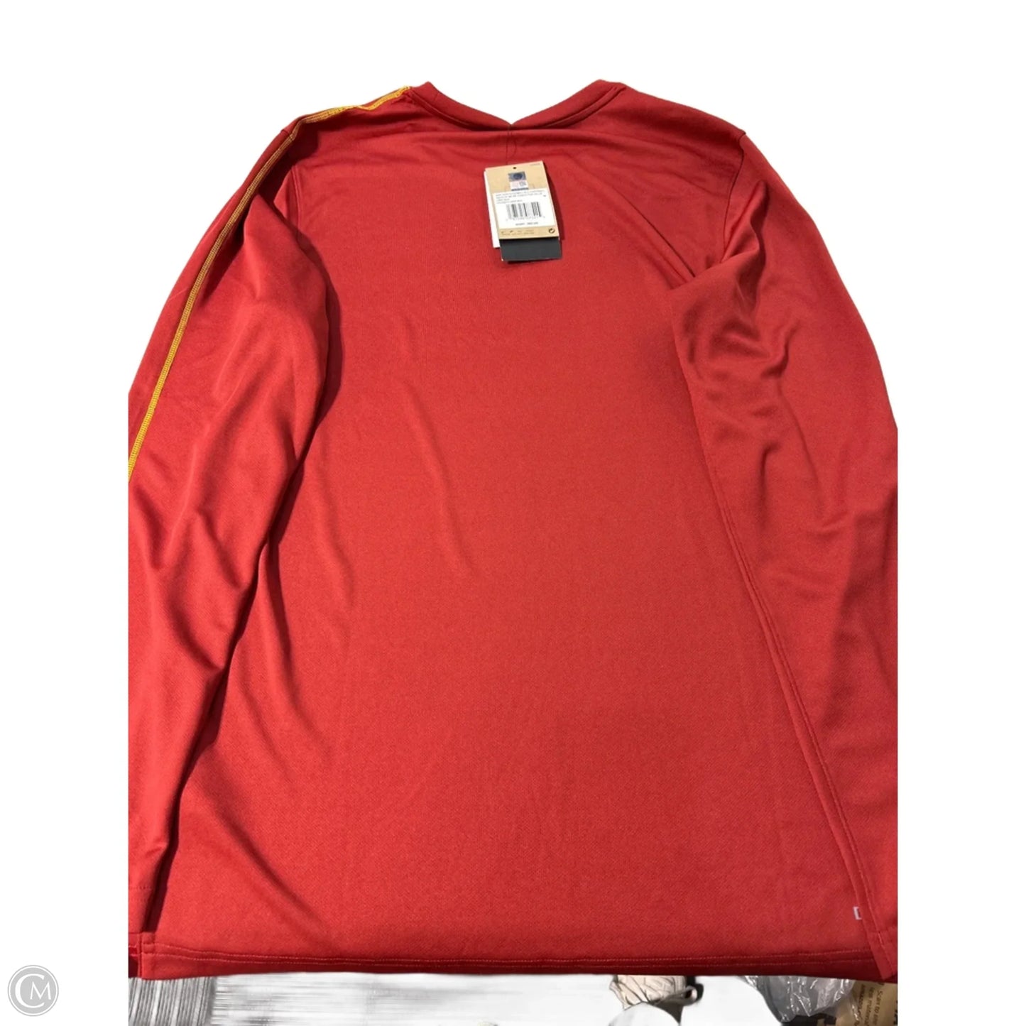 Athletic Top Long Sleeve Collar By Nike In Red, Size: M