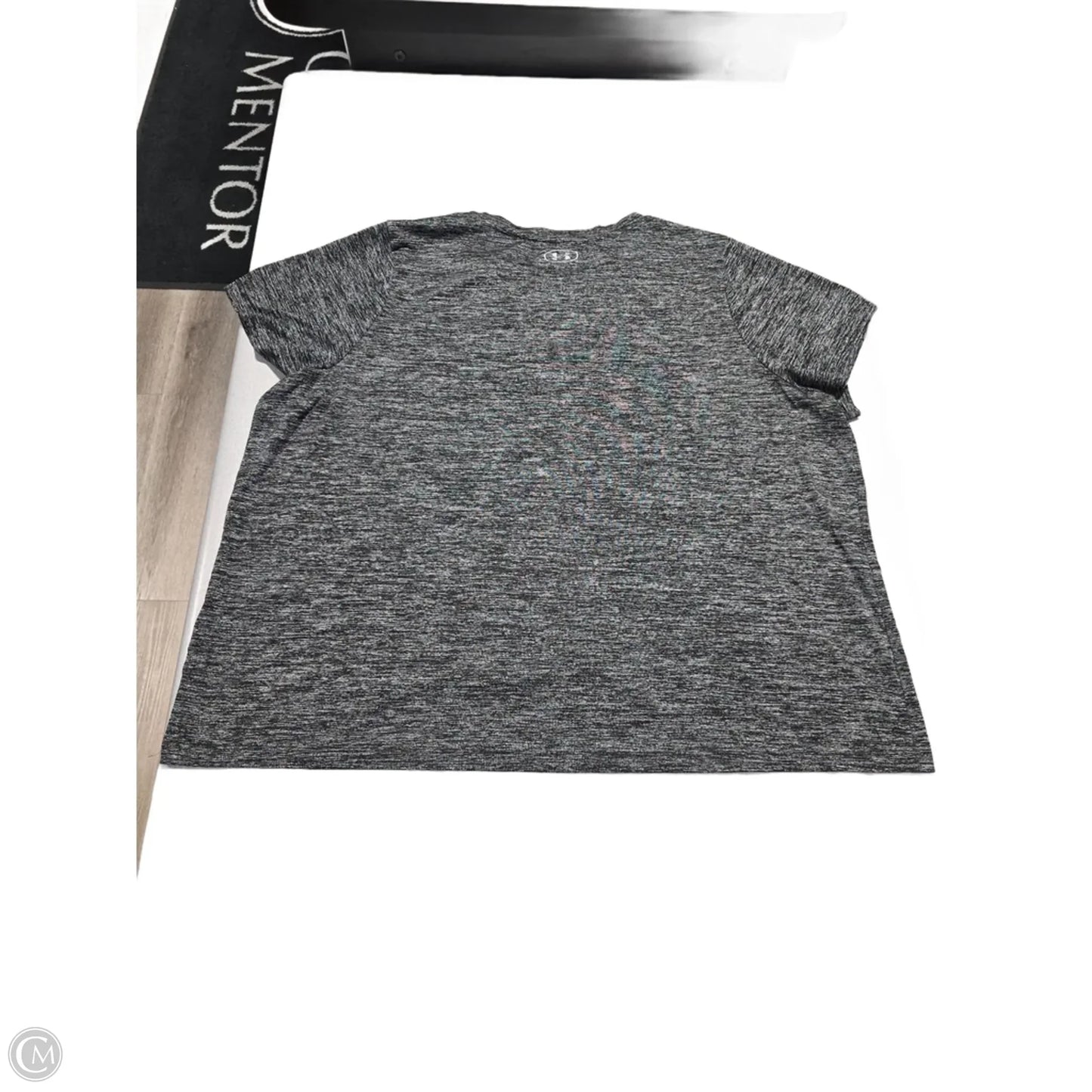 Athletic Top Short Sleeve By Under Armour In Grey, Size: 3x