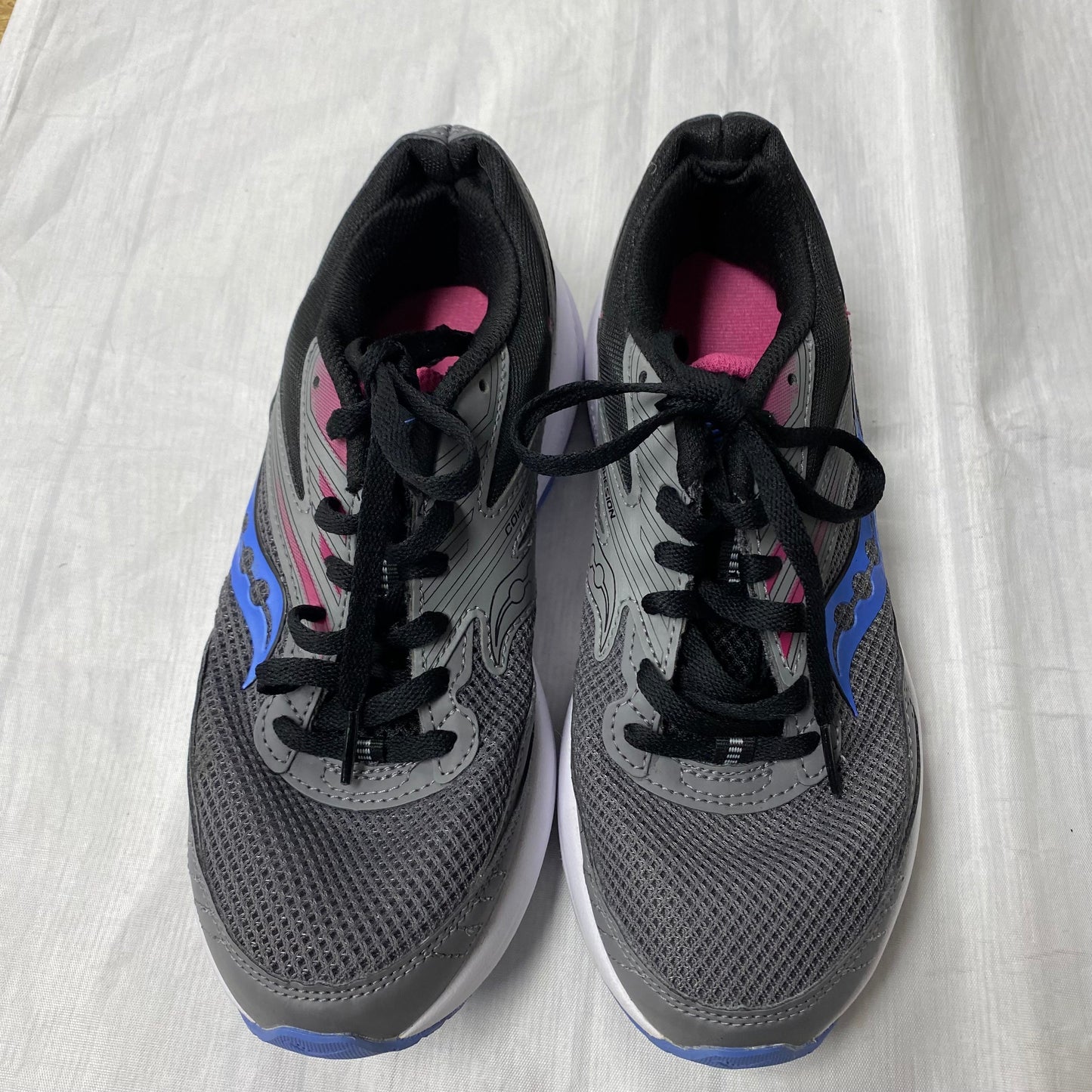 Shoes Athletic By Saucony In Grey, Size:7.5