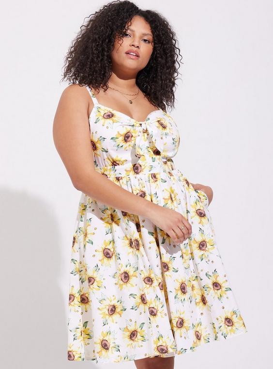 Dress Casual Short By Torrid In Floral Print, Size: 2x