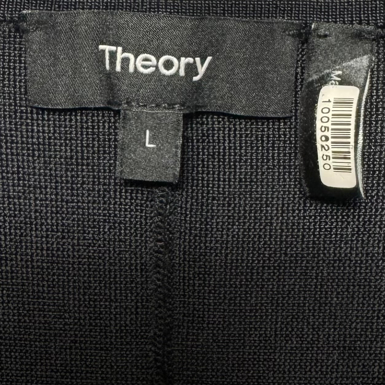 Heavy Knit Top Long Sleeve By Theory In Black, Size: L
