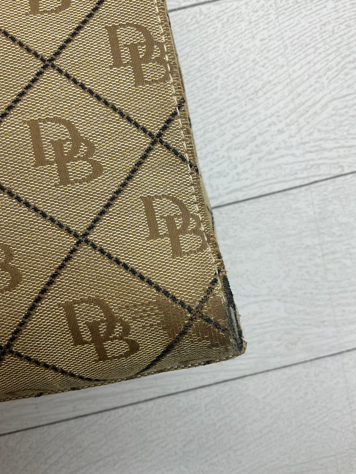 Handbag Designer By Dooney And Bourke, Size: Medium