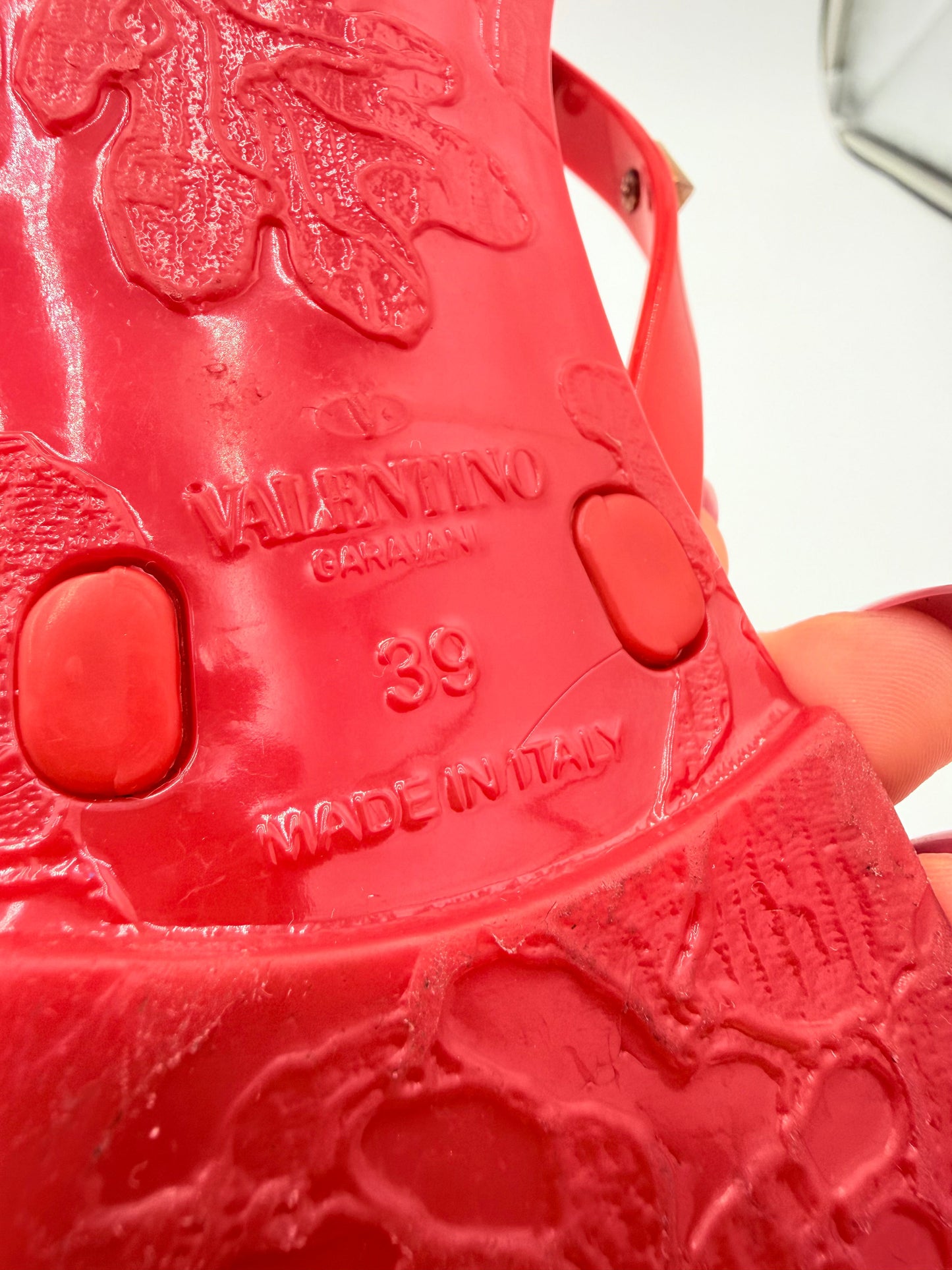Sandals Luxury Designer By Valentino-Garavani In Red, Size:8.5