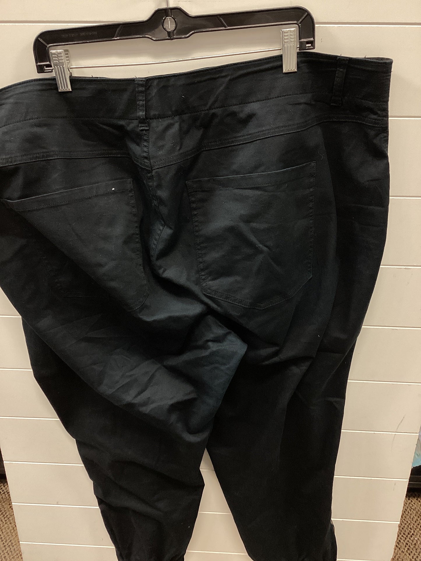 Pants Cargo & Utility By Lane Bryant In Black, Size:26