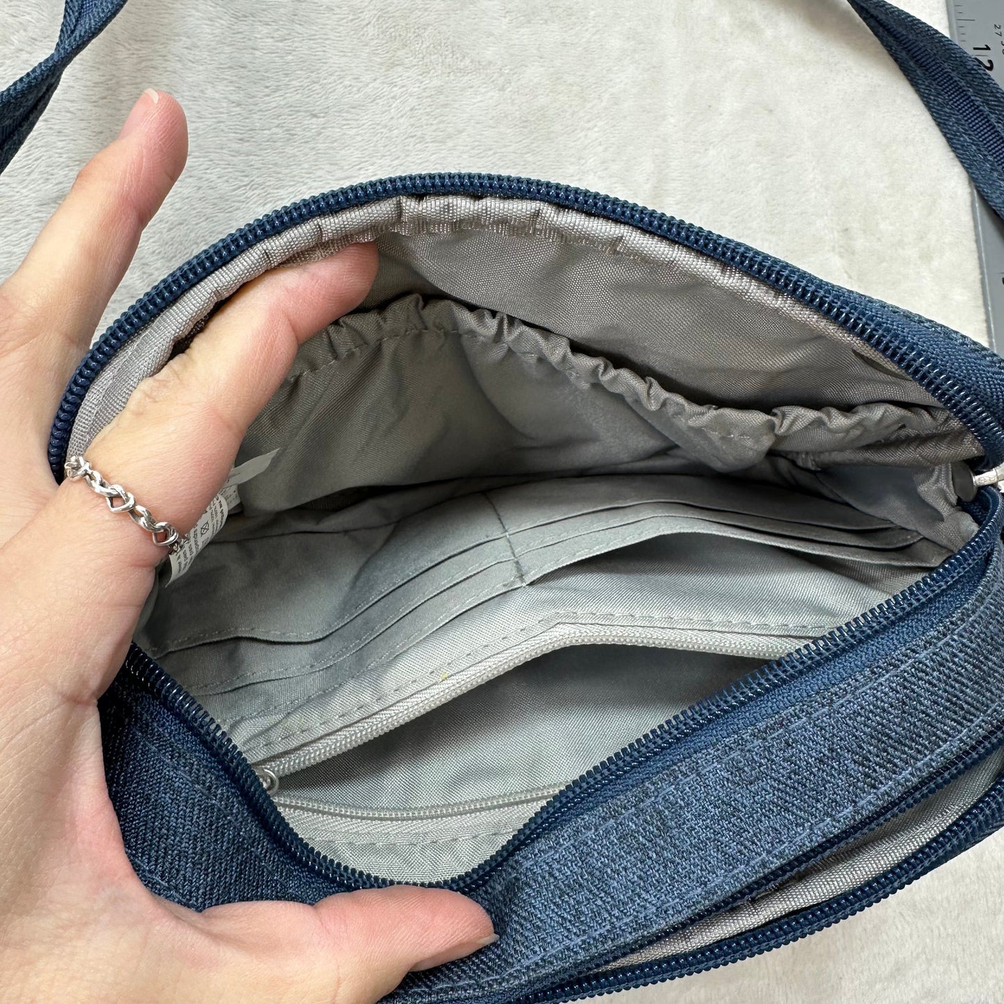 Crossbody By Baggallini, Size: Small