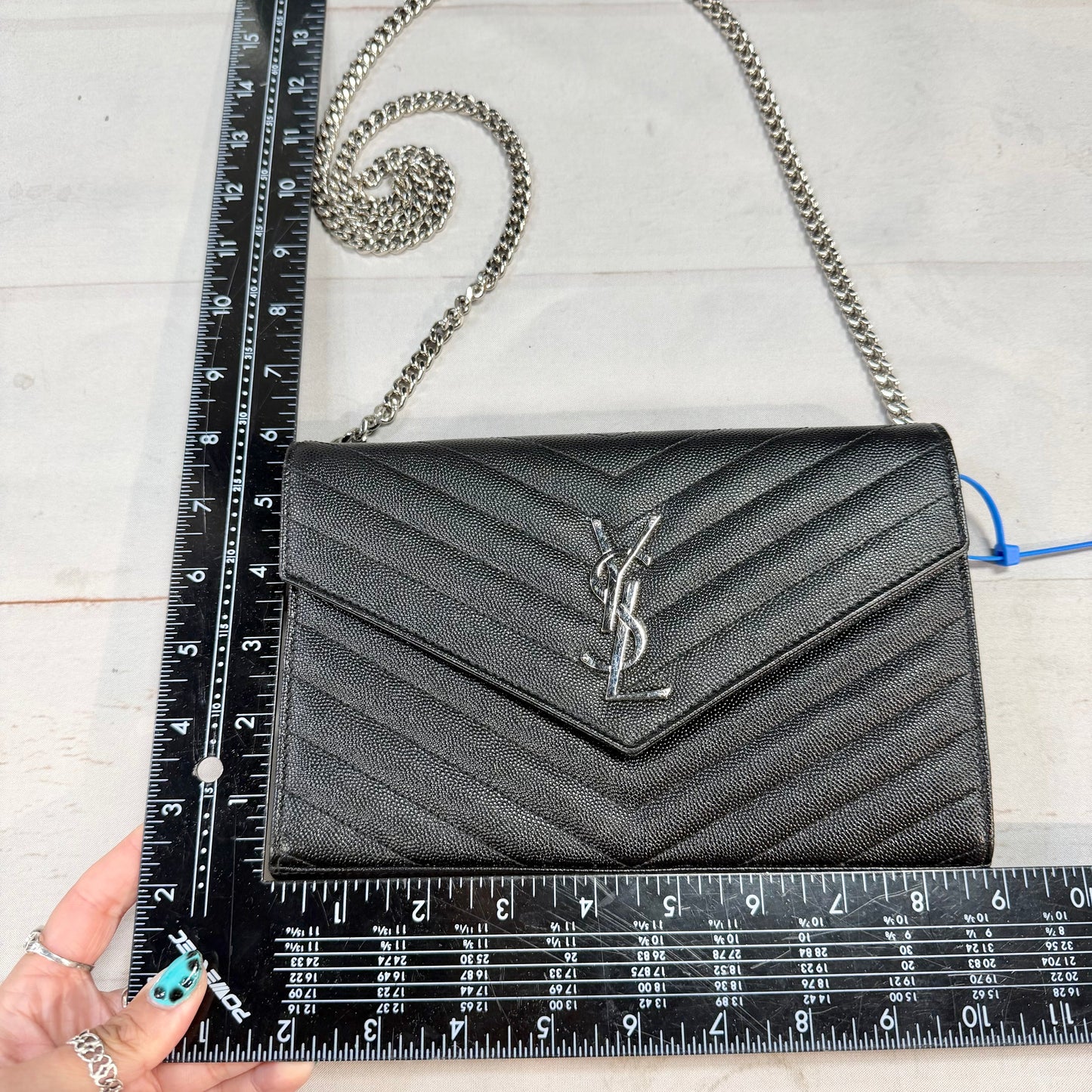 Crossbody Luxury Designer By Yves Saint Laurent, Size: Medium