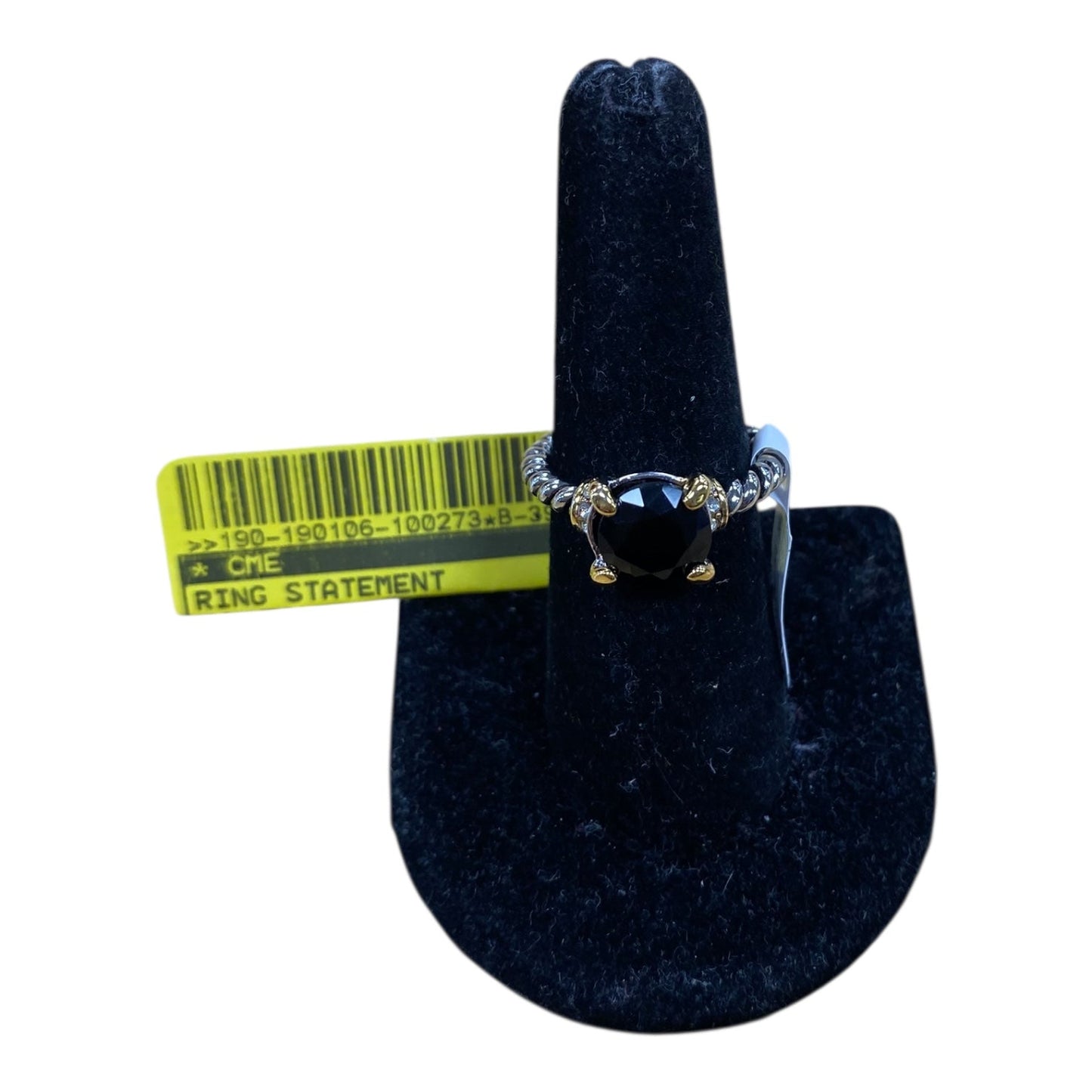 Ring Statement In Silver