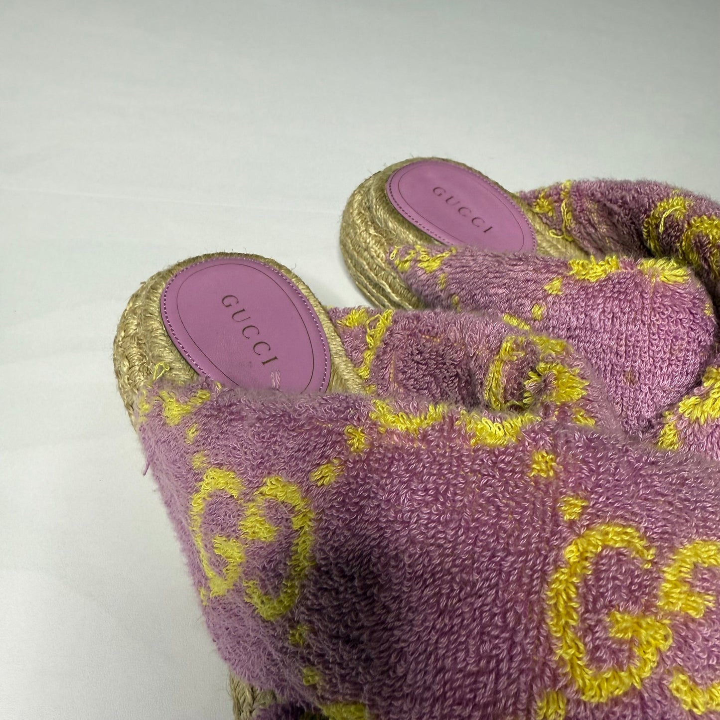 Sandals Luxury Designer By Gucci In Purple, Size: 8