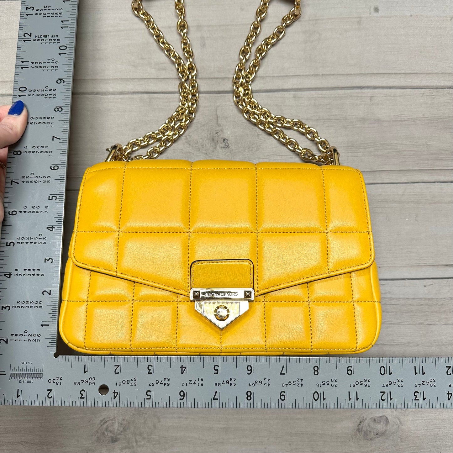 Handbag Designer By Michael Kors, Size: Medium