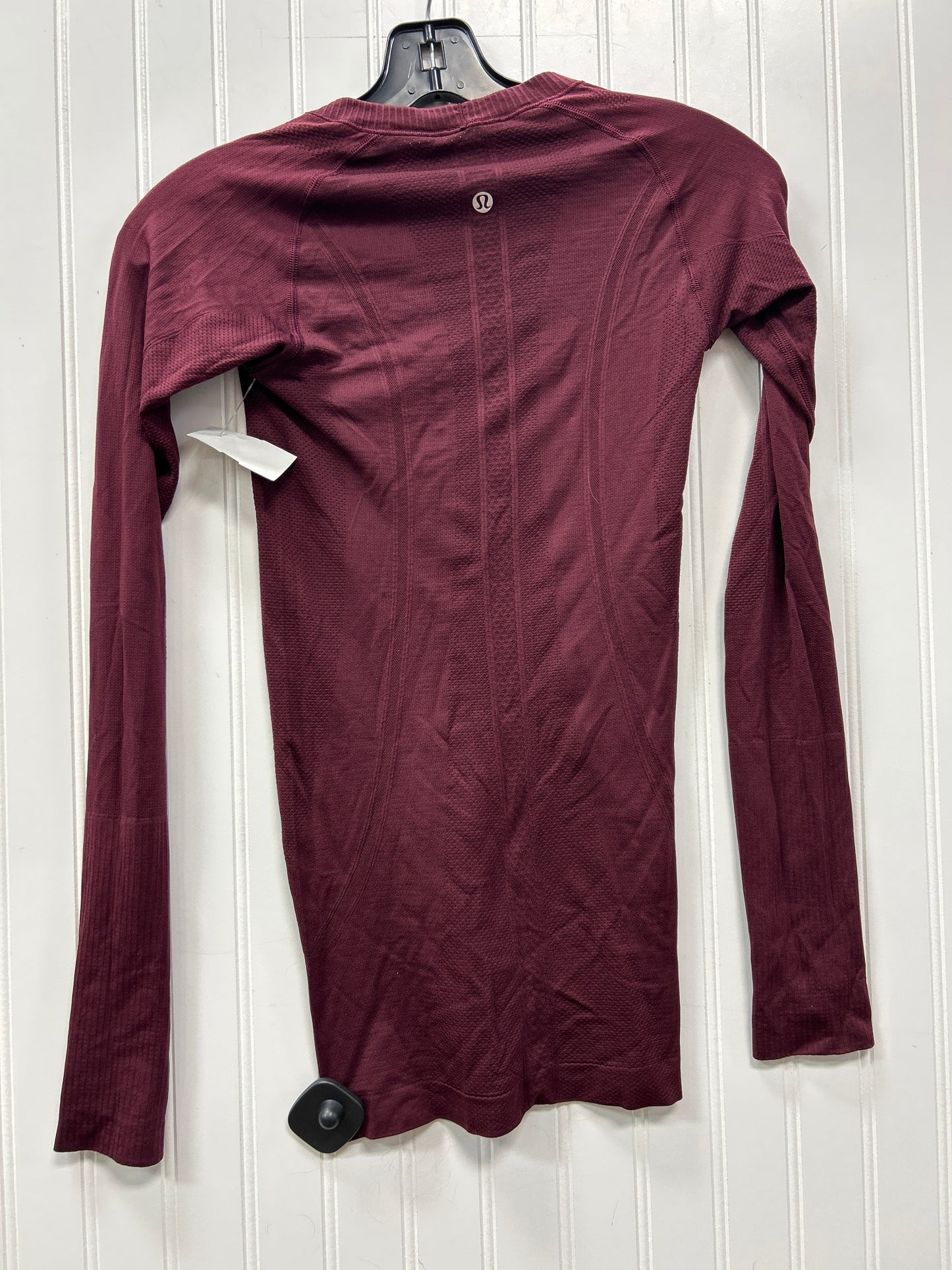 Athletic Top Ls Collar By Lululemon In Red, Size:2