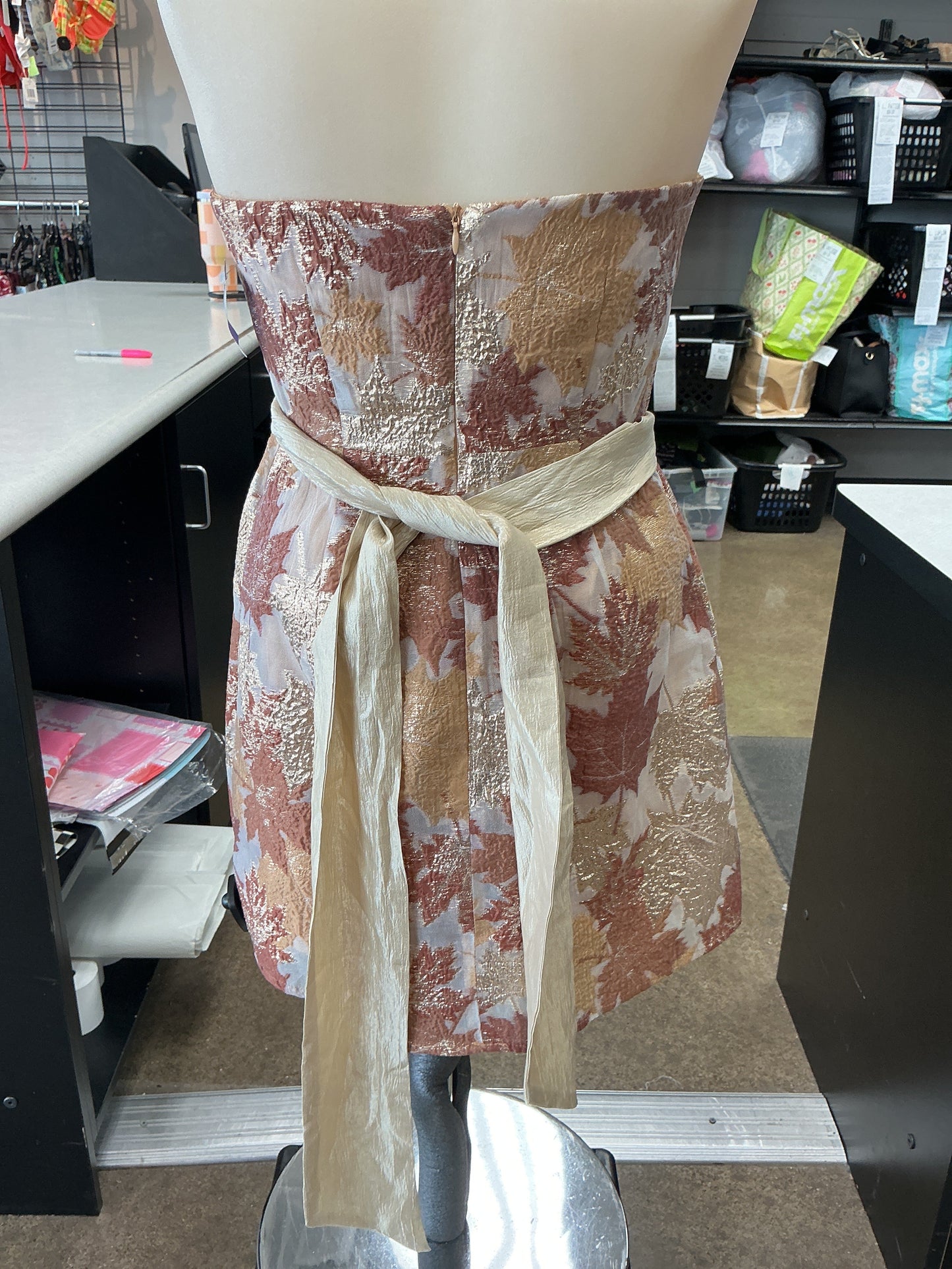 Dress Party Short By Clothes Mentor In Brown, Size:M