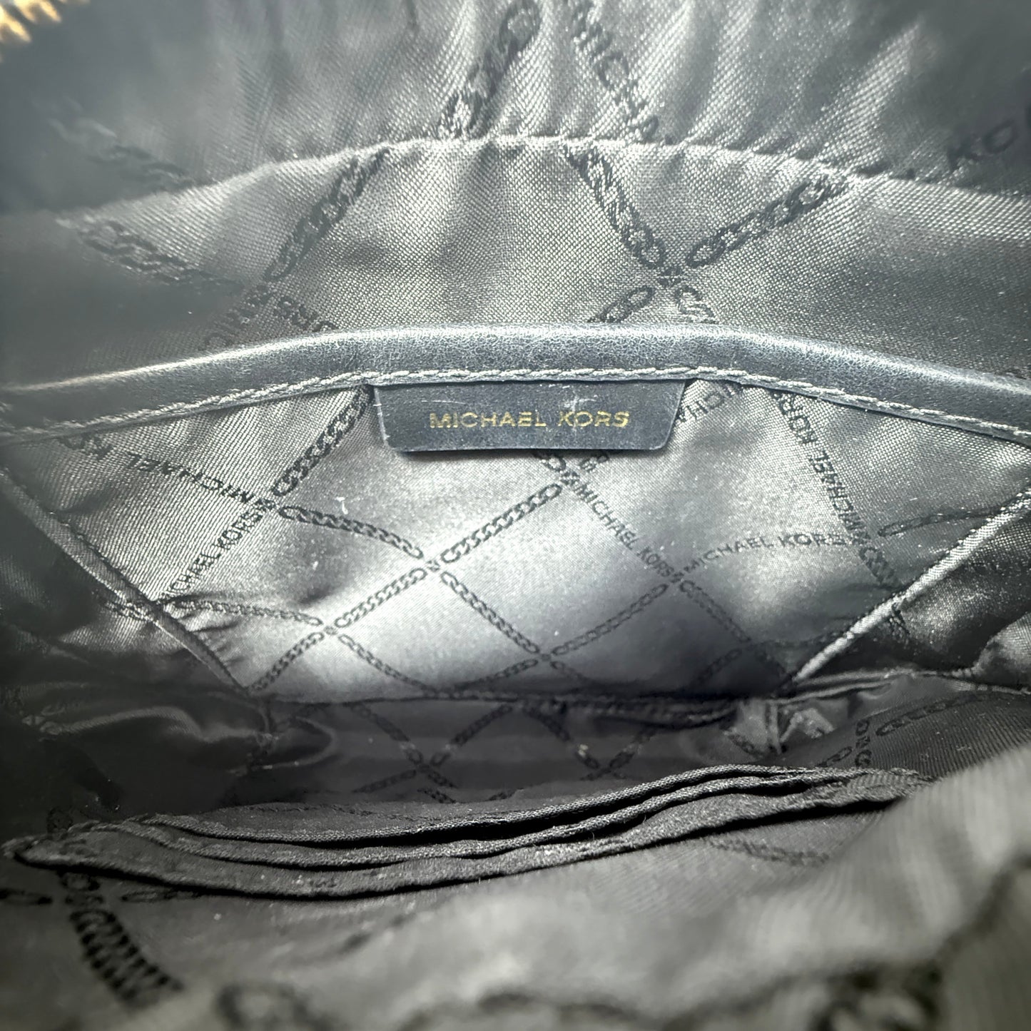 Carmen Saffiano Leather Crossbody Bag Designer By Michael Kors, Size: Medium