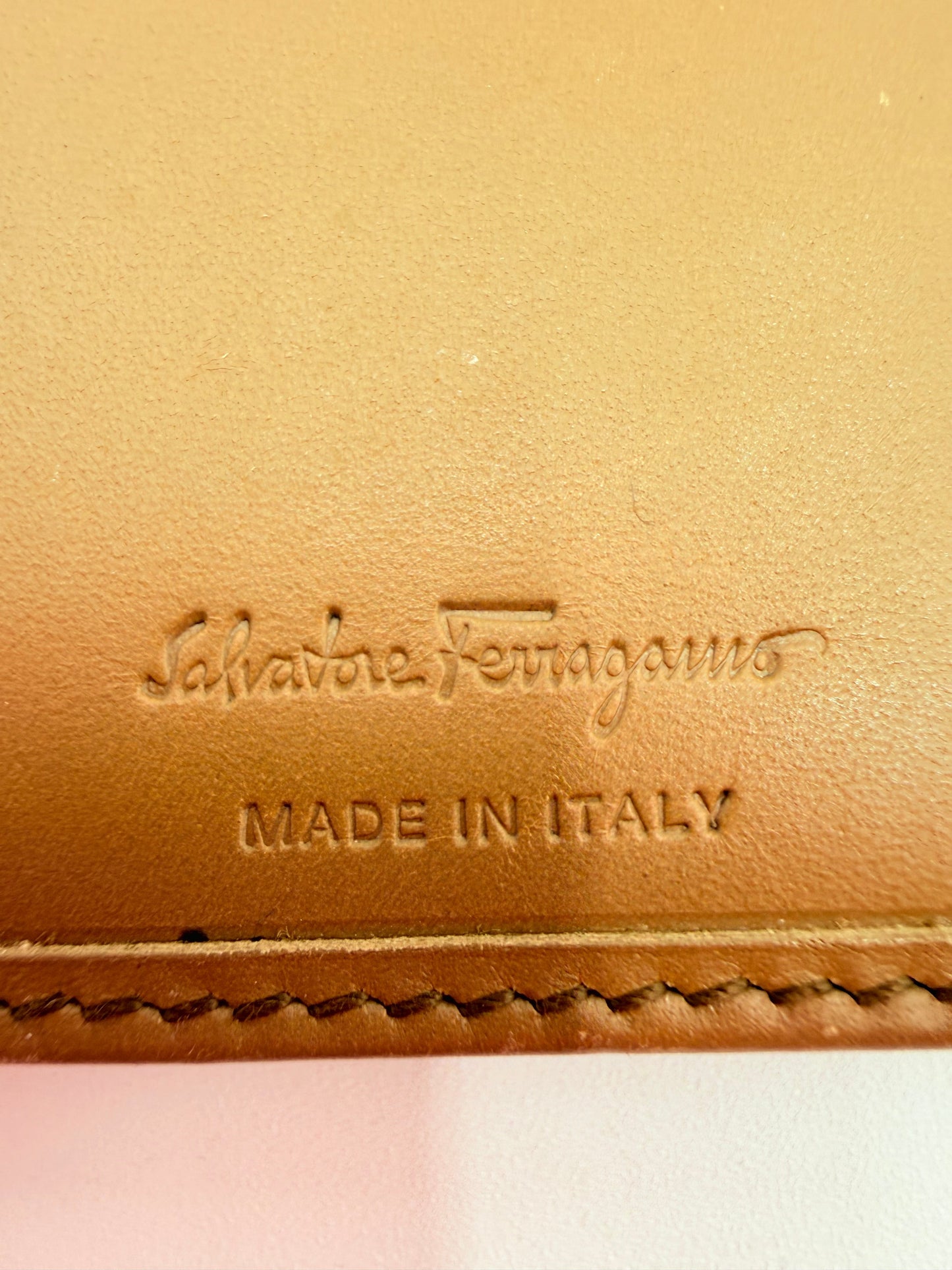 Wallet Designer By Salvatore Ferragamo, Size: Medium