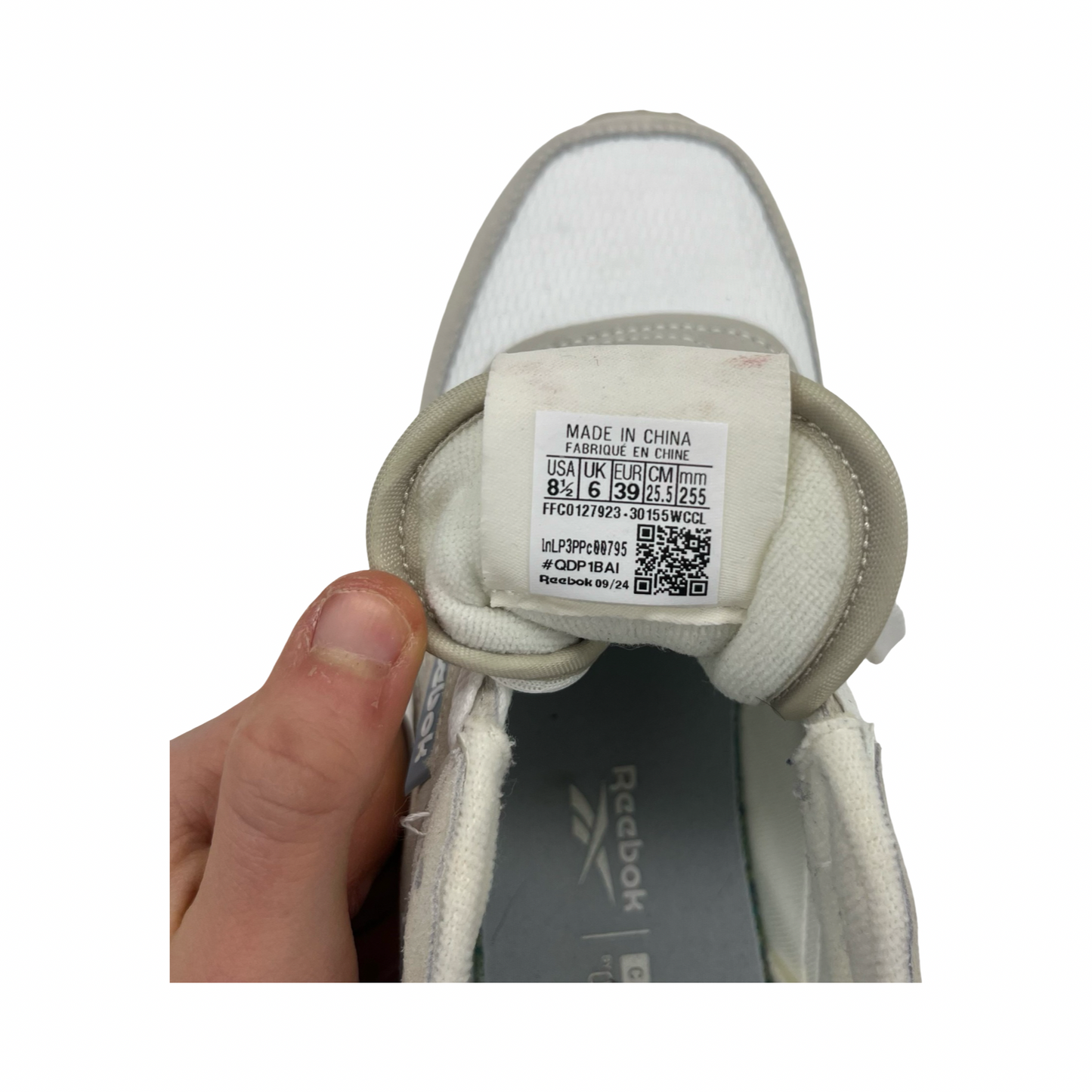 Shoes Sneakers By Reebok In Tan, Size:8.5