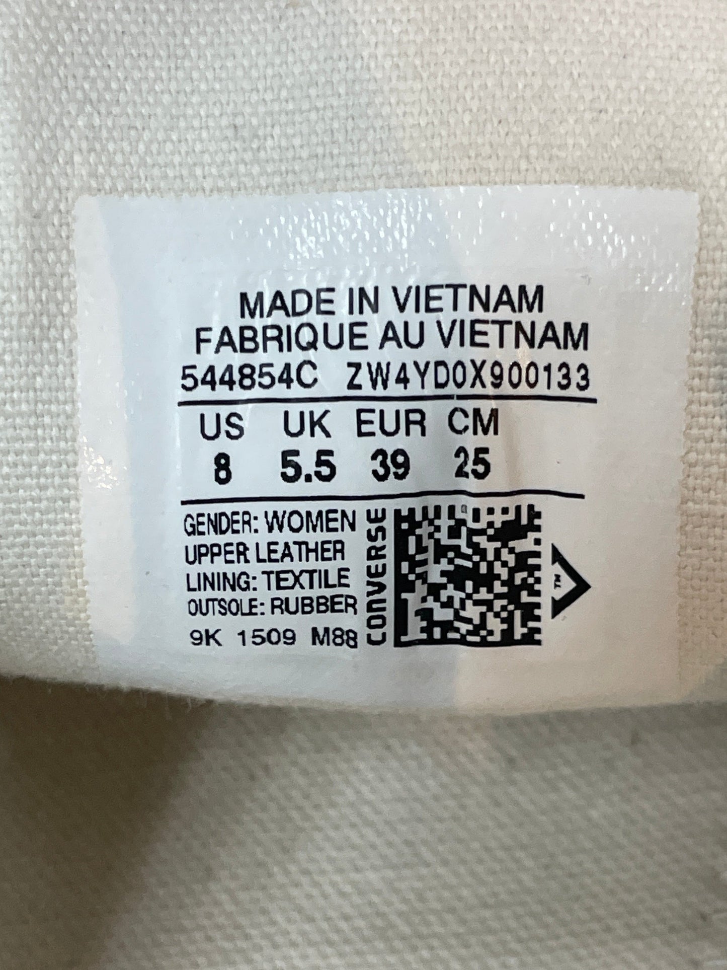 Shoes Flats By Converse In White, Size: 8