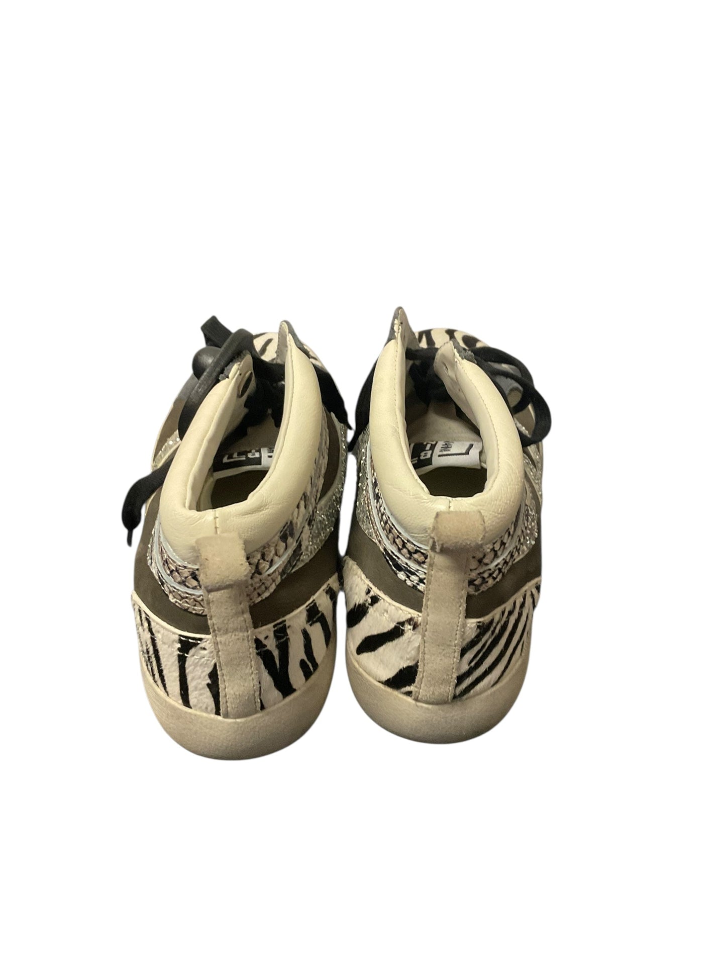 Shoes Sneakers By Gianni Bini In Zebra Print, Size: 8.5