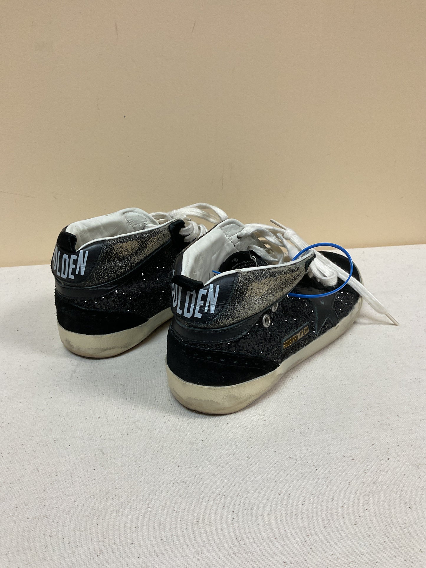 Shoes Luxury Designer By Golden Goose In Black, Size:8.5