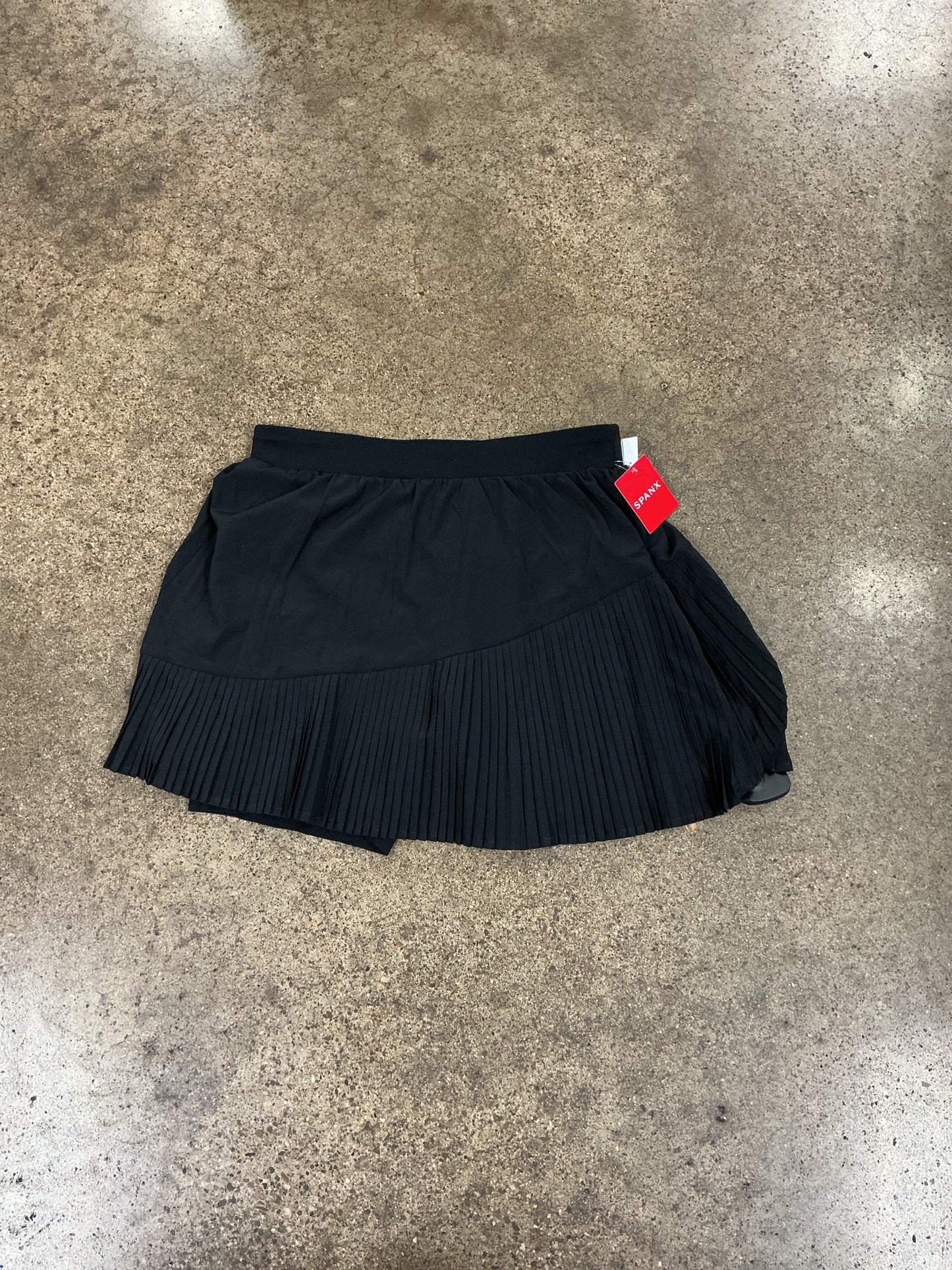 Athletic Skort By Spanx In Black, Size:M