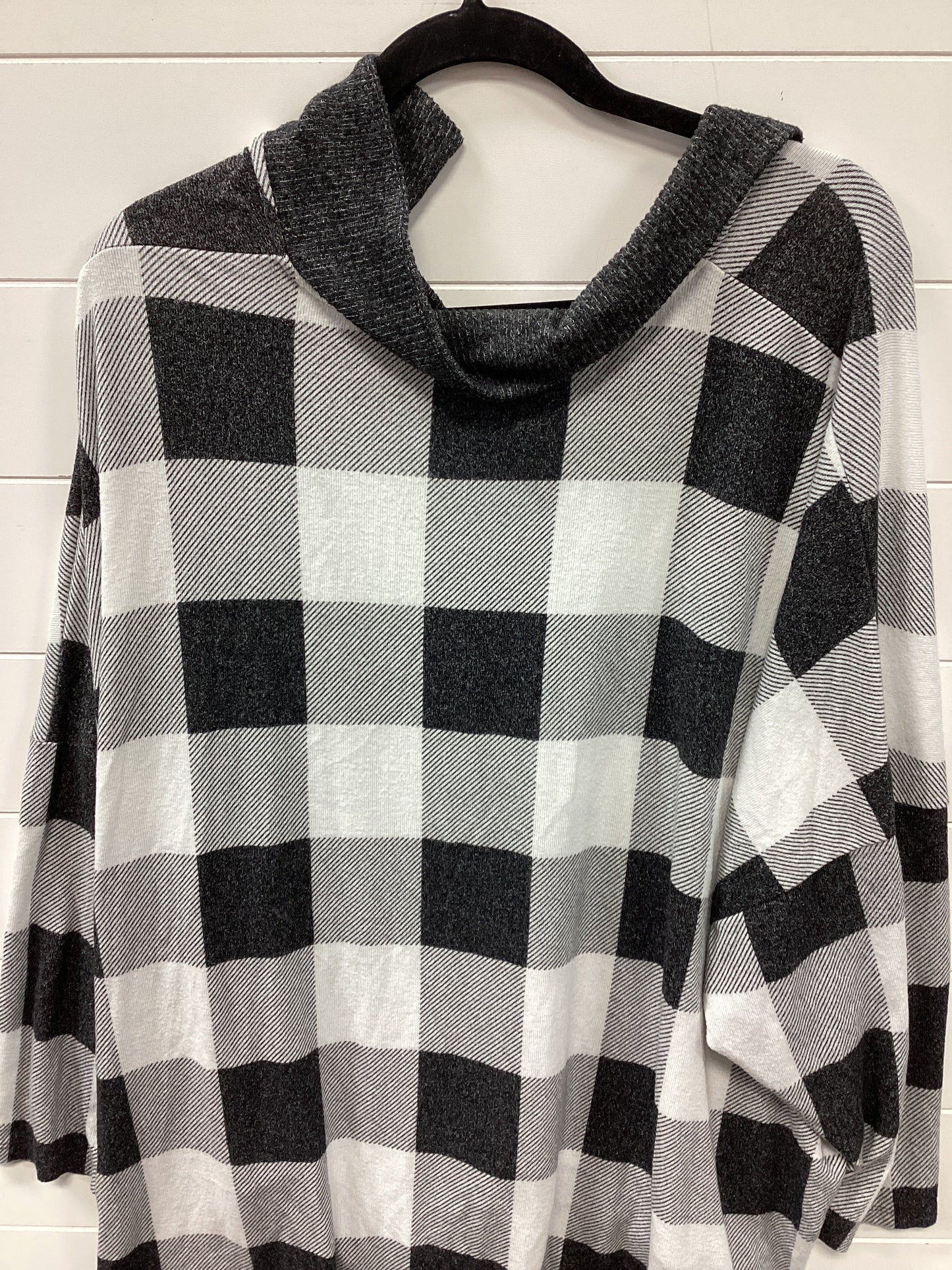 Top Ls By Maurices In Grey, Size:4X