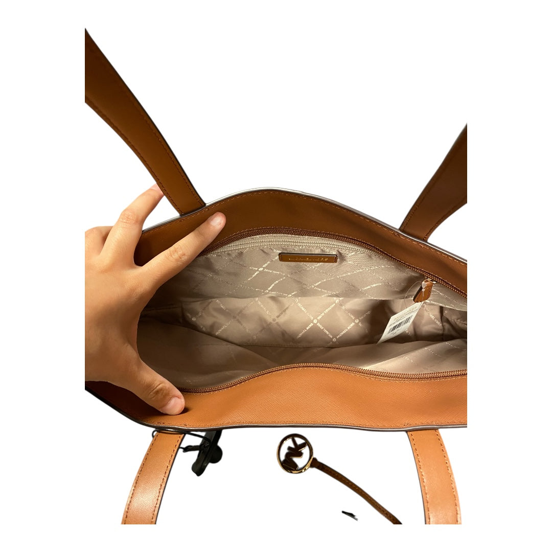 Handbag Designer By Michael Kors In Brown, Size:Medium