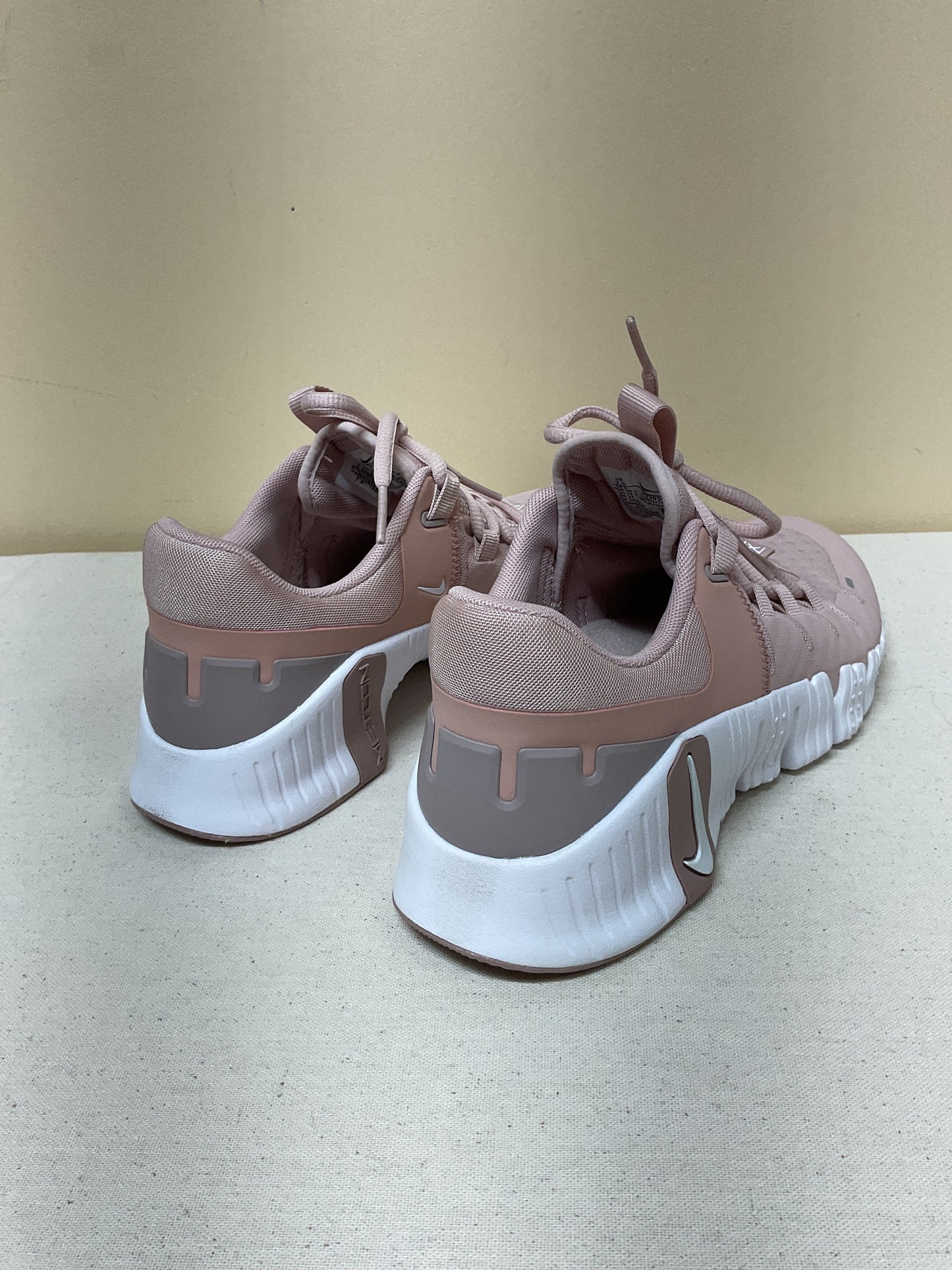 Shoes Athletic By Nike In Pink, Size:7.5