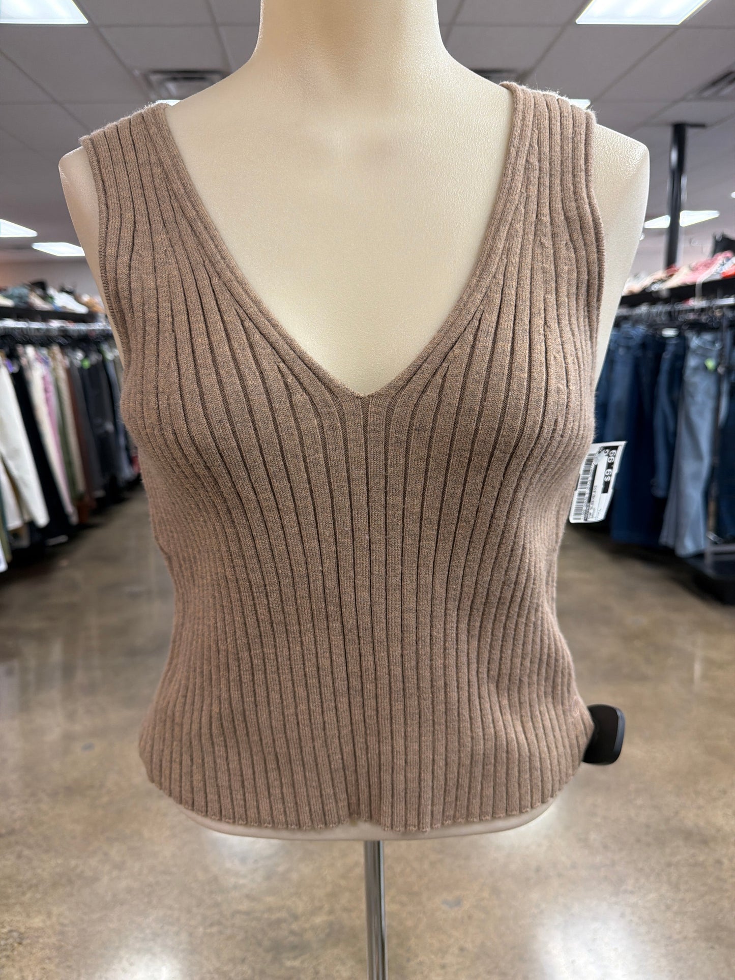 Top Sleeveless By Quince In Brown, Size:L